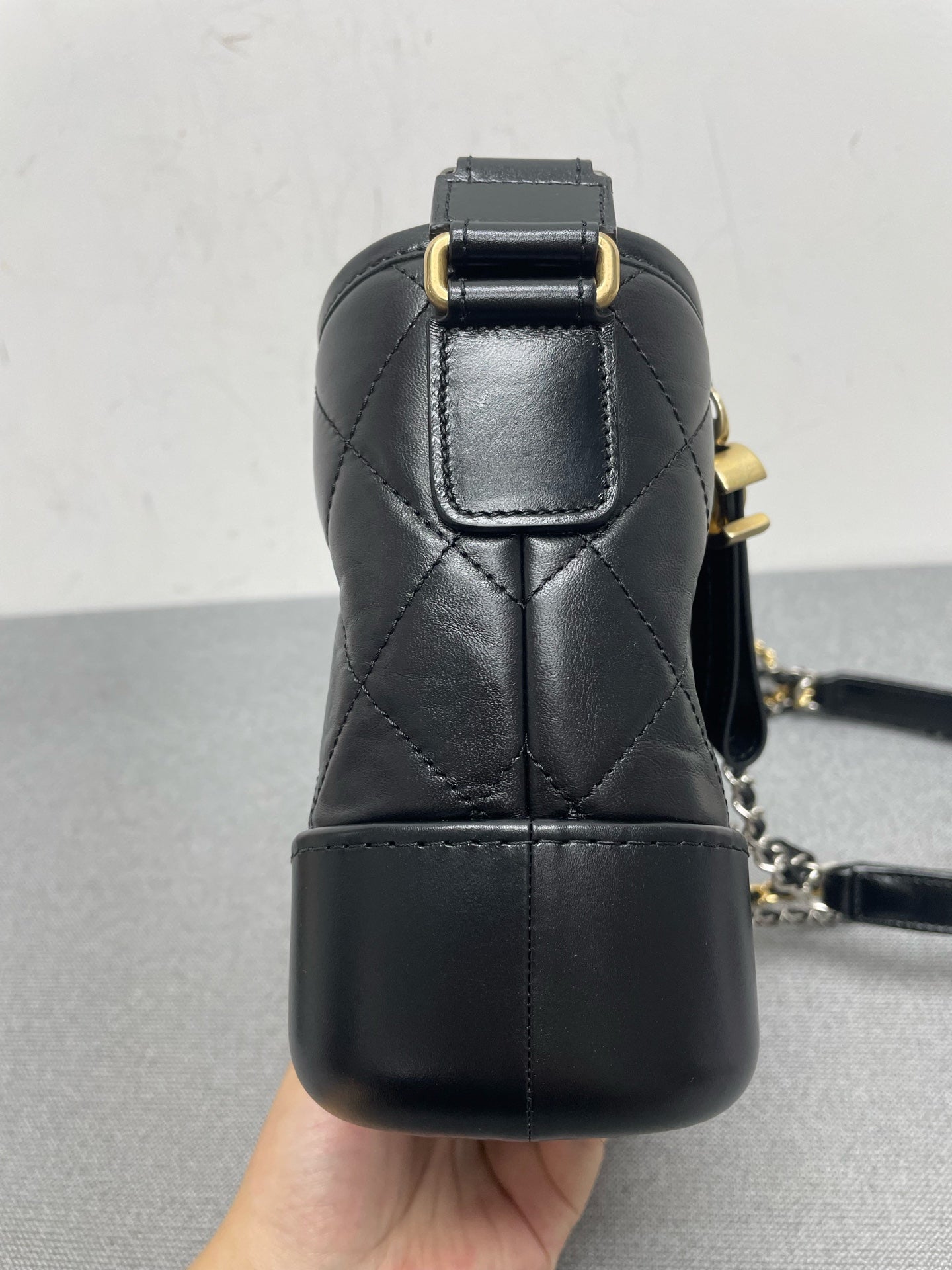Chanel - Other - Leather - Black - (small)