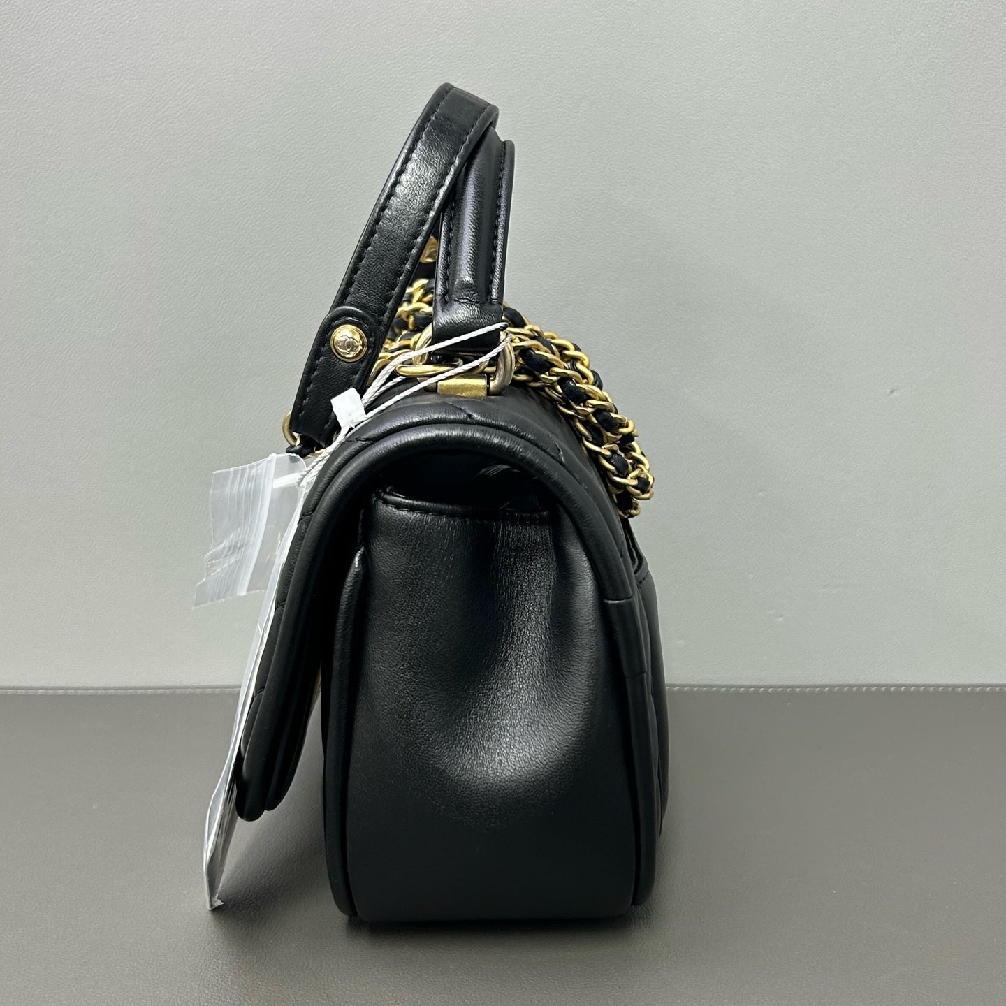 Chanel - Other - Leather - Black - (small)