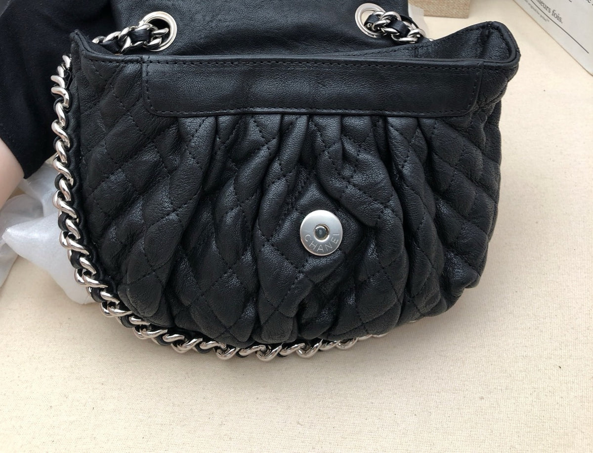 Chanel - Other - Leather - Black - (small)