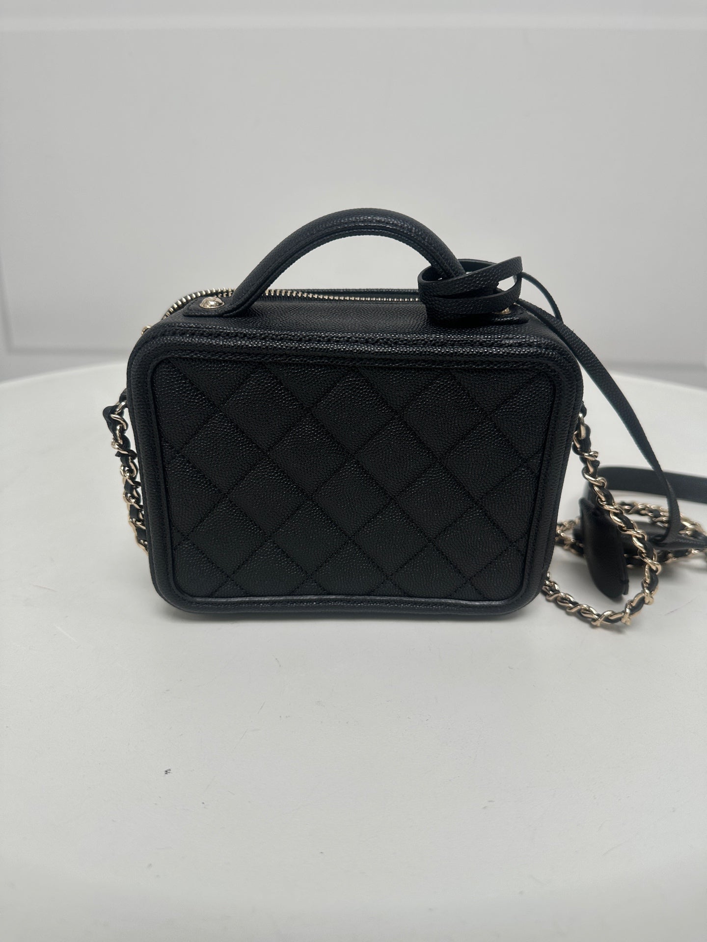Chanel - Other - Leather - Black - (small)