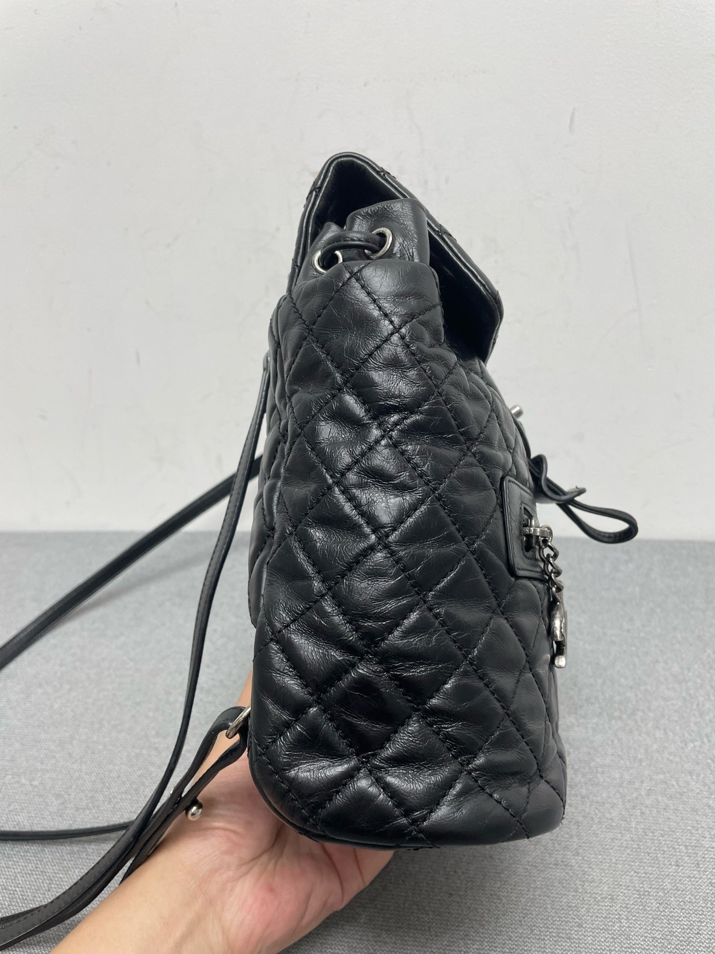 Chanel - Other - Leather - Black - (small)