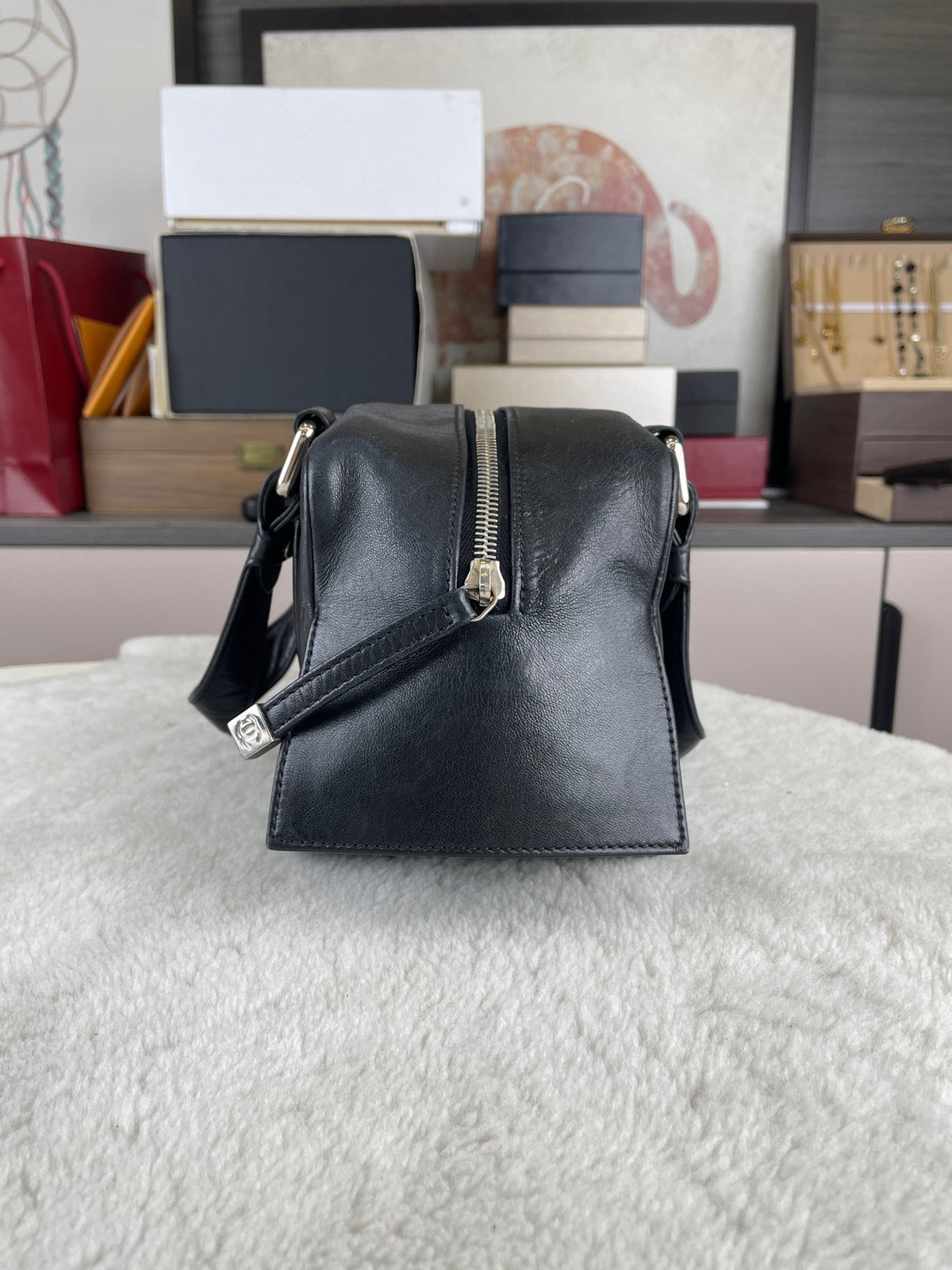 Chanel - Other - Leather - Black - (Small)