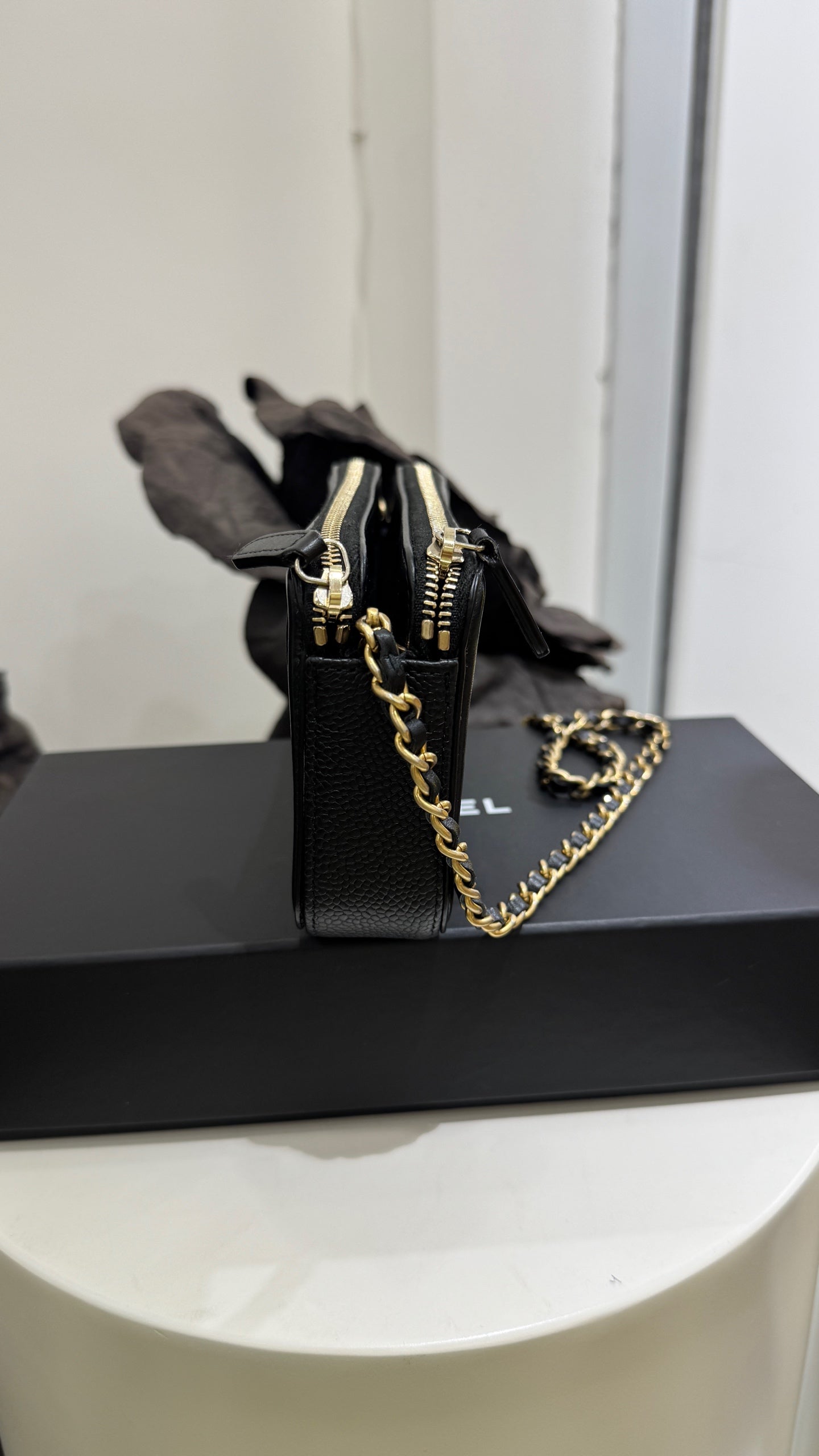 Chanel - Other - Leather - Black - (small)