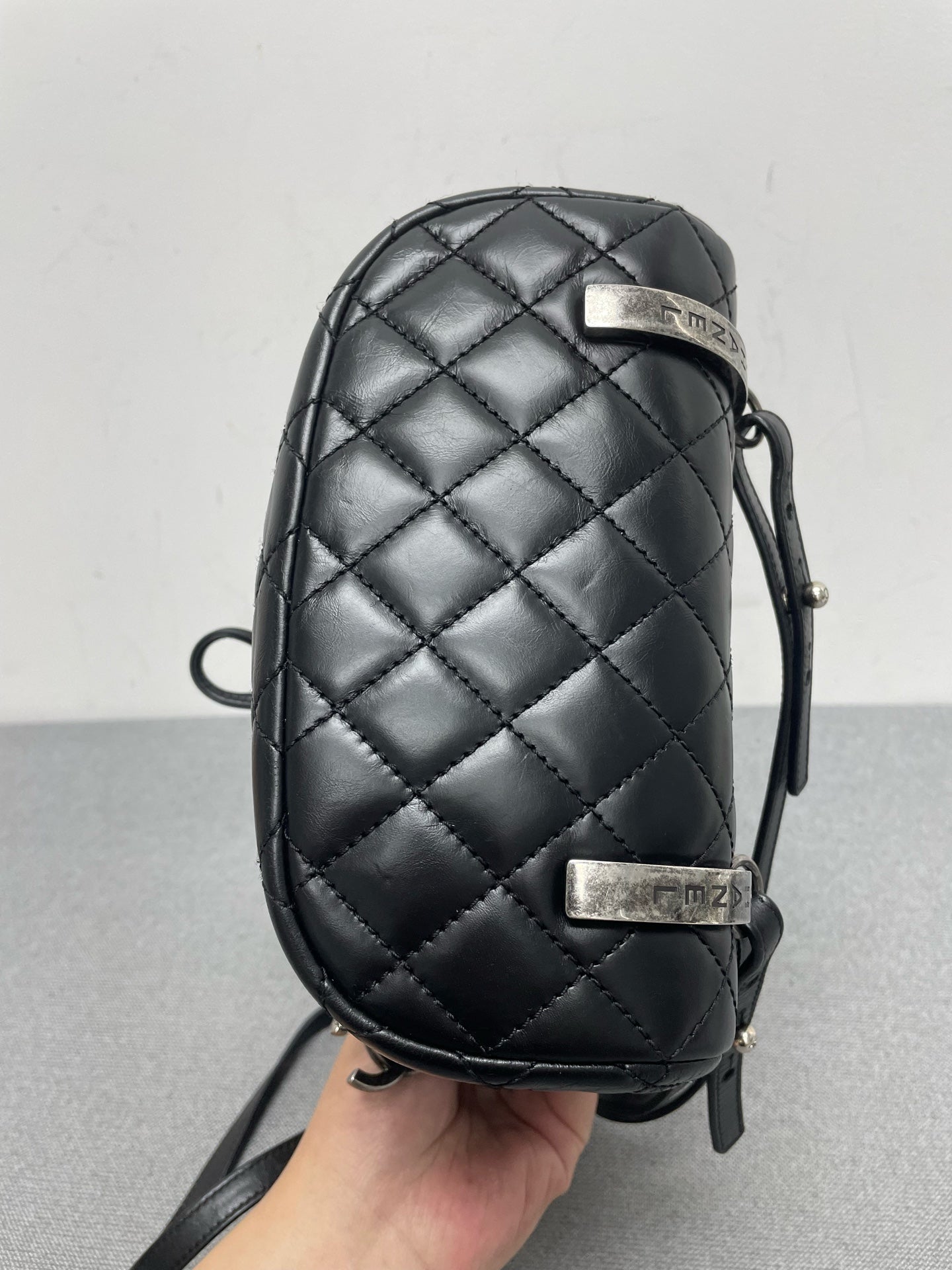 Chanel - Other - Leather - Black - (small)