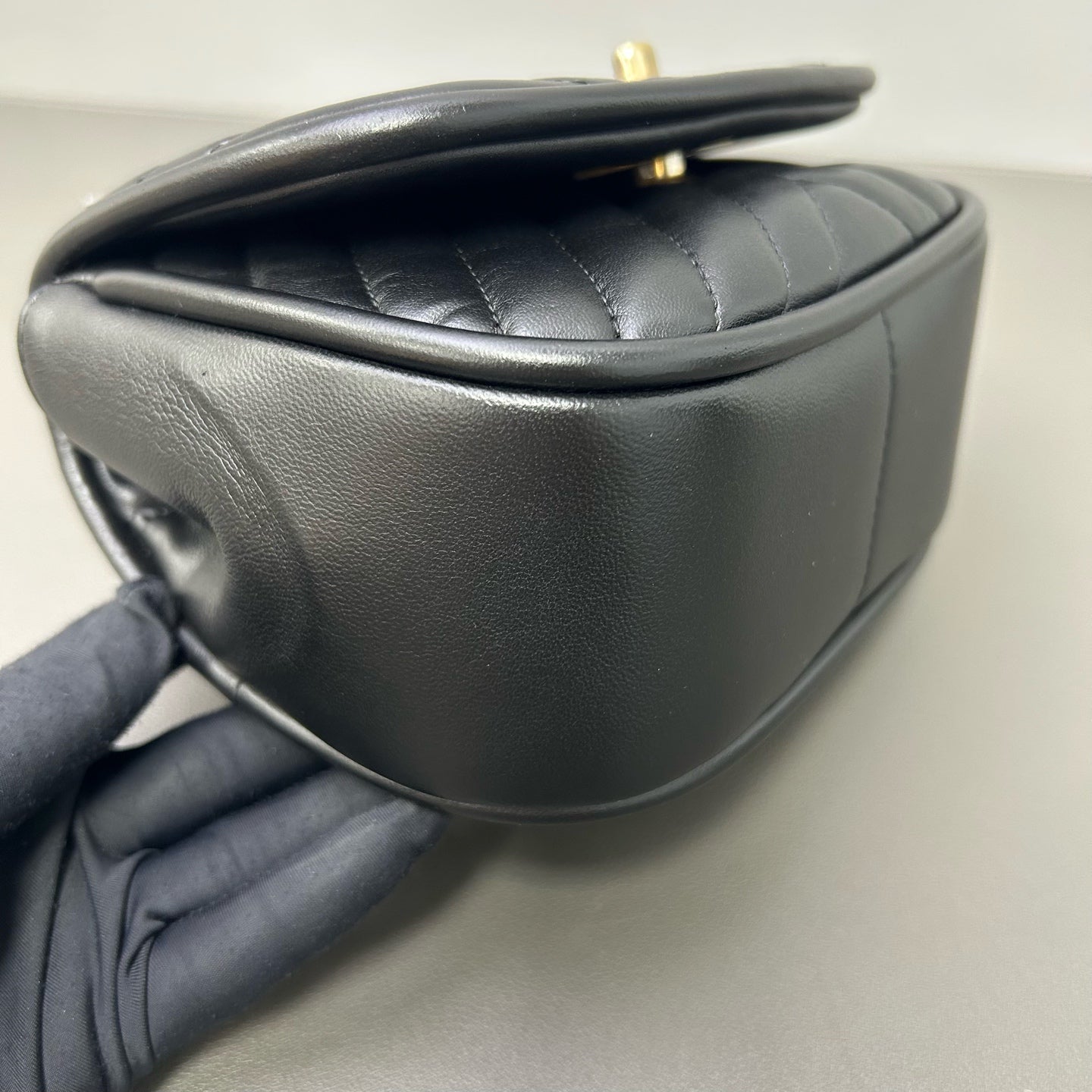 Chanel - Other - Leather - Black - (small)