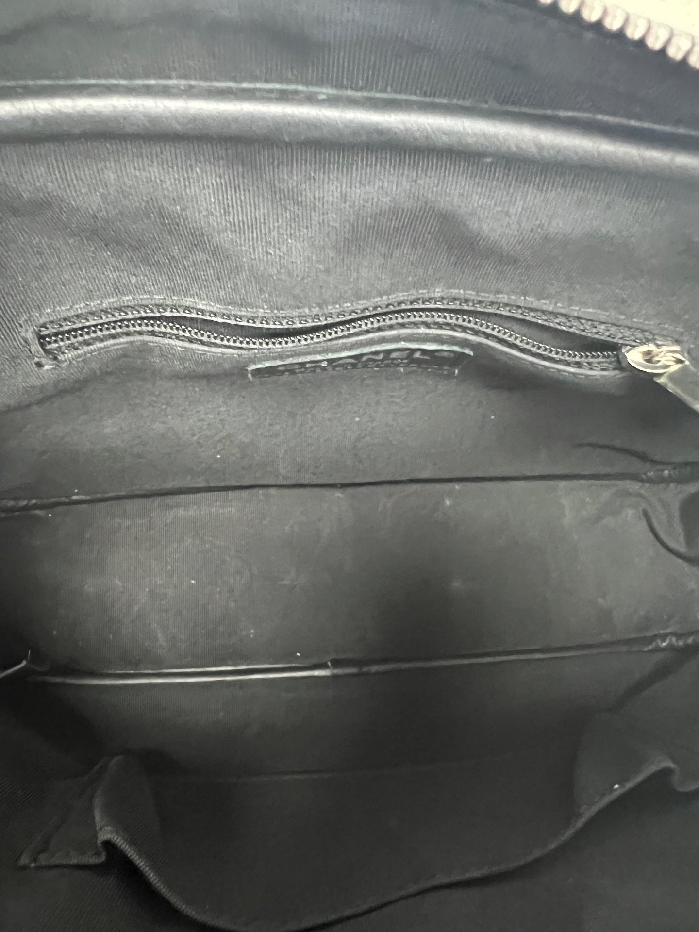 Chanel - Other - Leather - Black - (small)