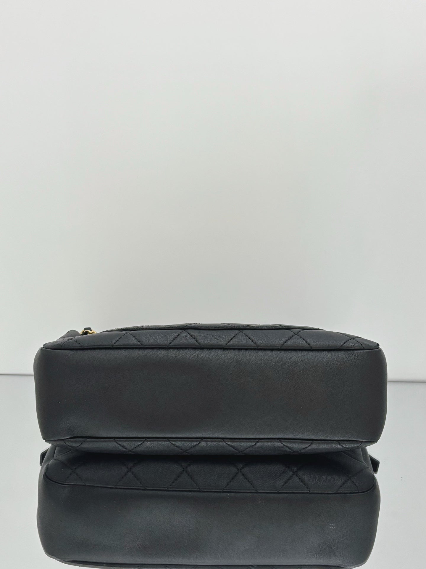 Chanel - Other - Leather - Black - (small)