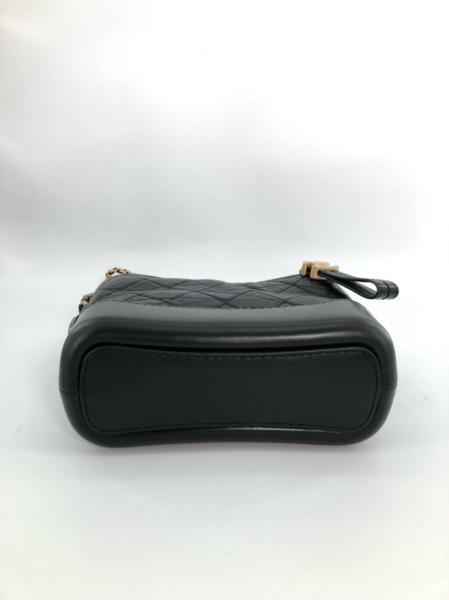 Chanel - Other - Leather - Black - (small)