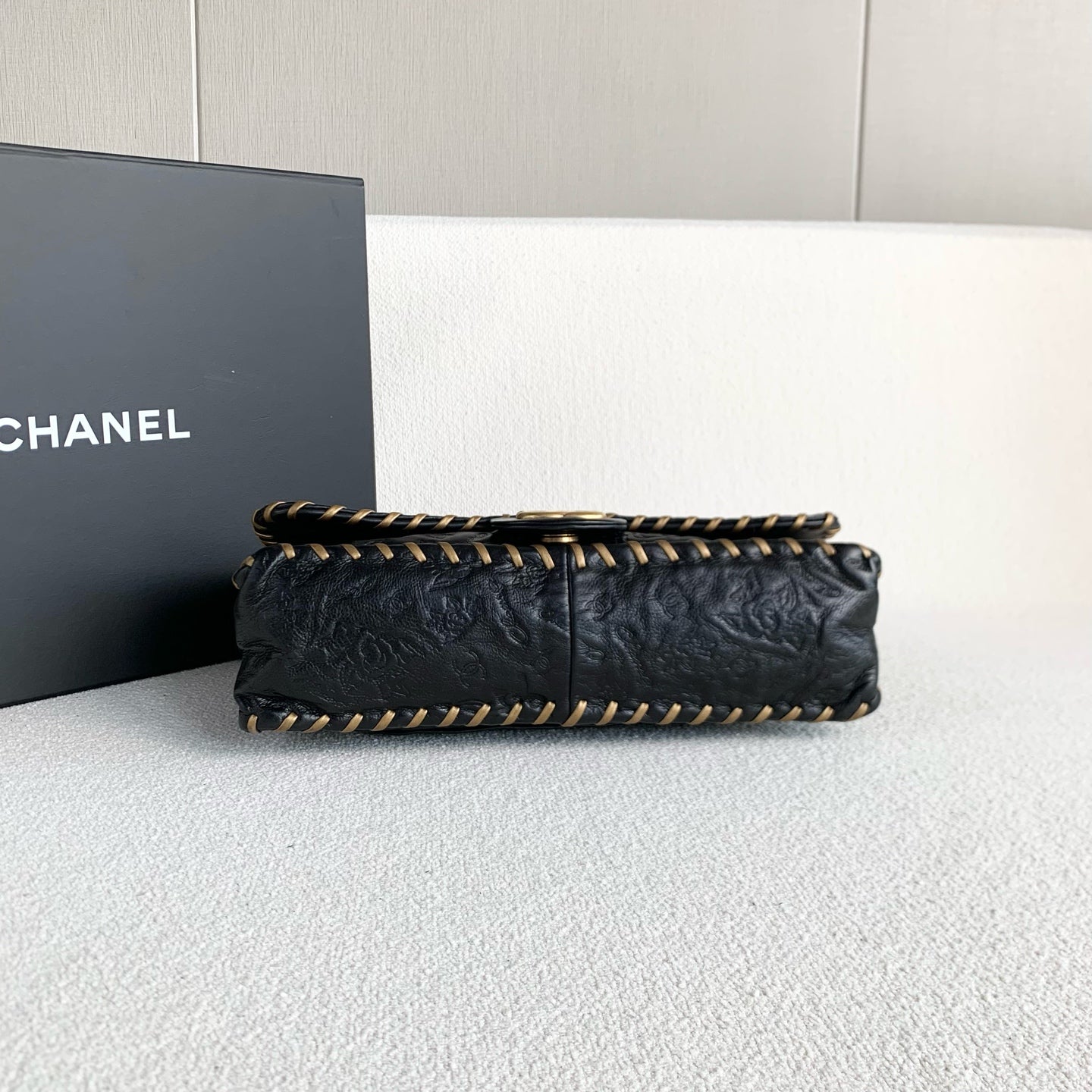 Chanel - Other - Leather - Black - (small)