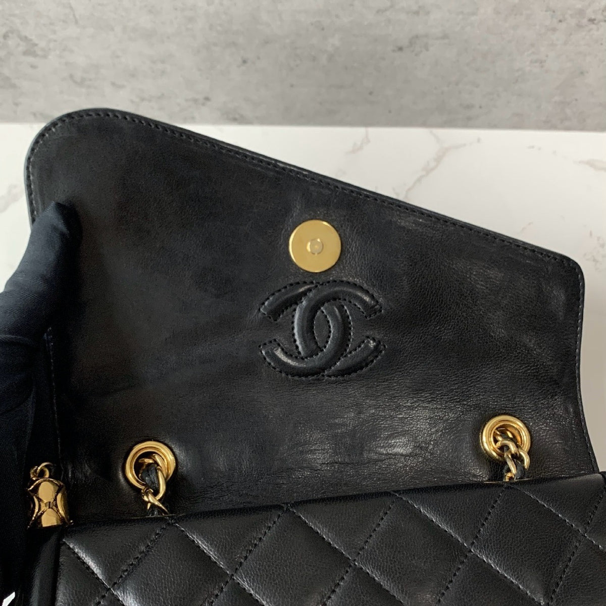 Chanel - Other - Leather - Black - (small)