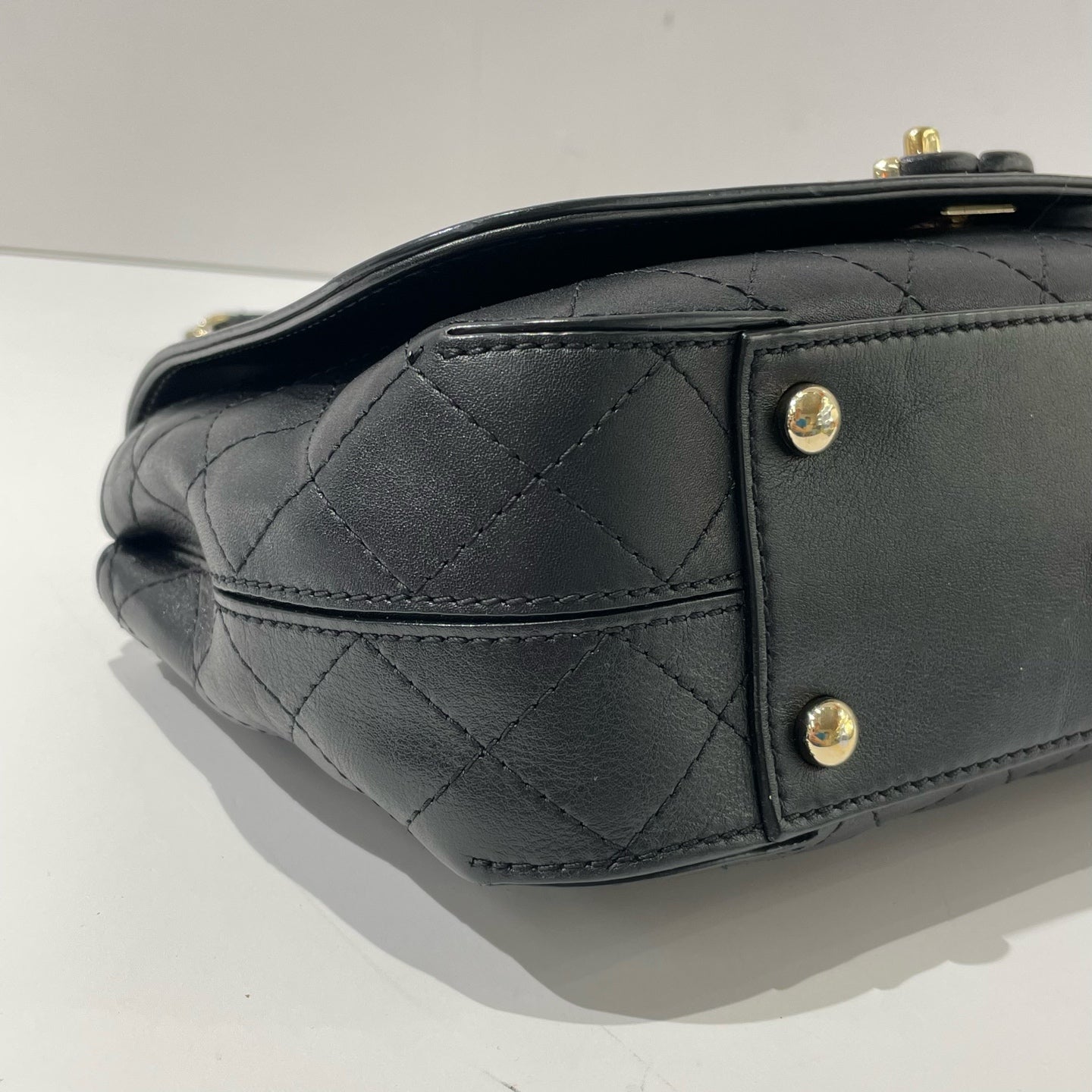Chanel - Other - Leather - Black - (Small)