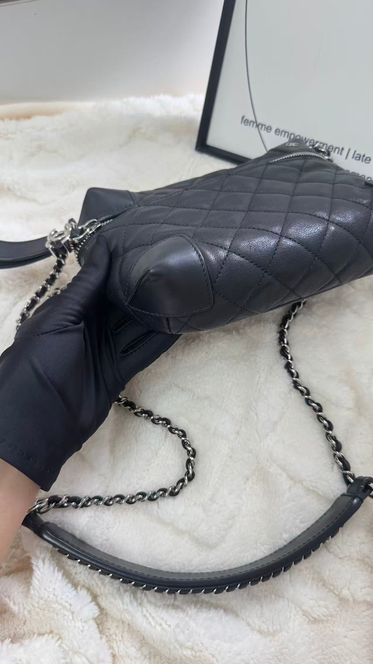 Chanel - Other - Leather - Black - (small)