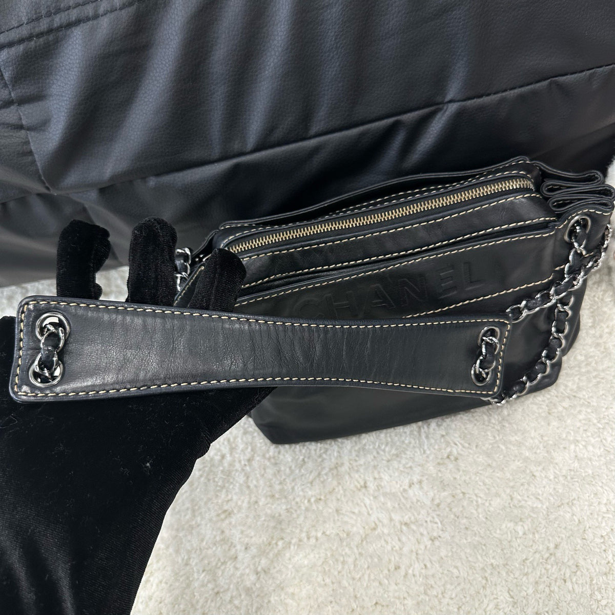 Chanel - Other - Leather - Black - (Small)