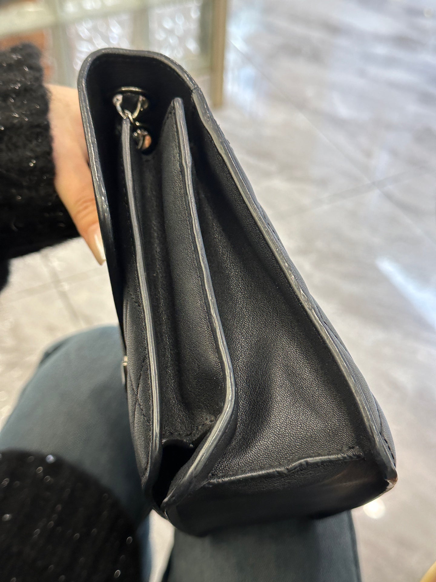 Chanel - Other - Leather - Black - (Small)