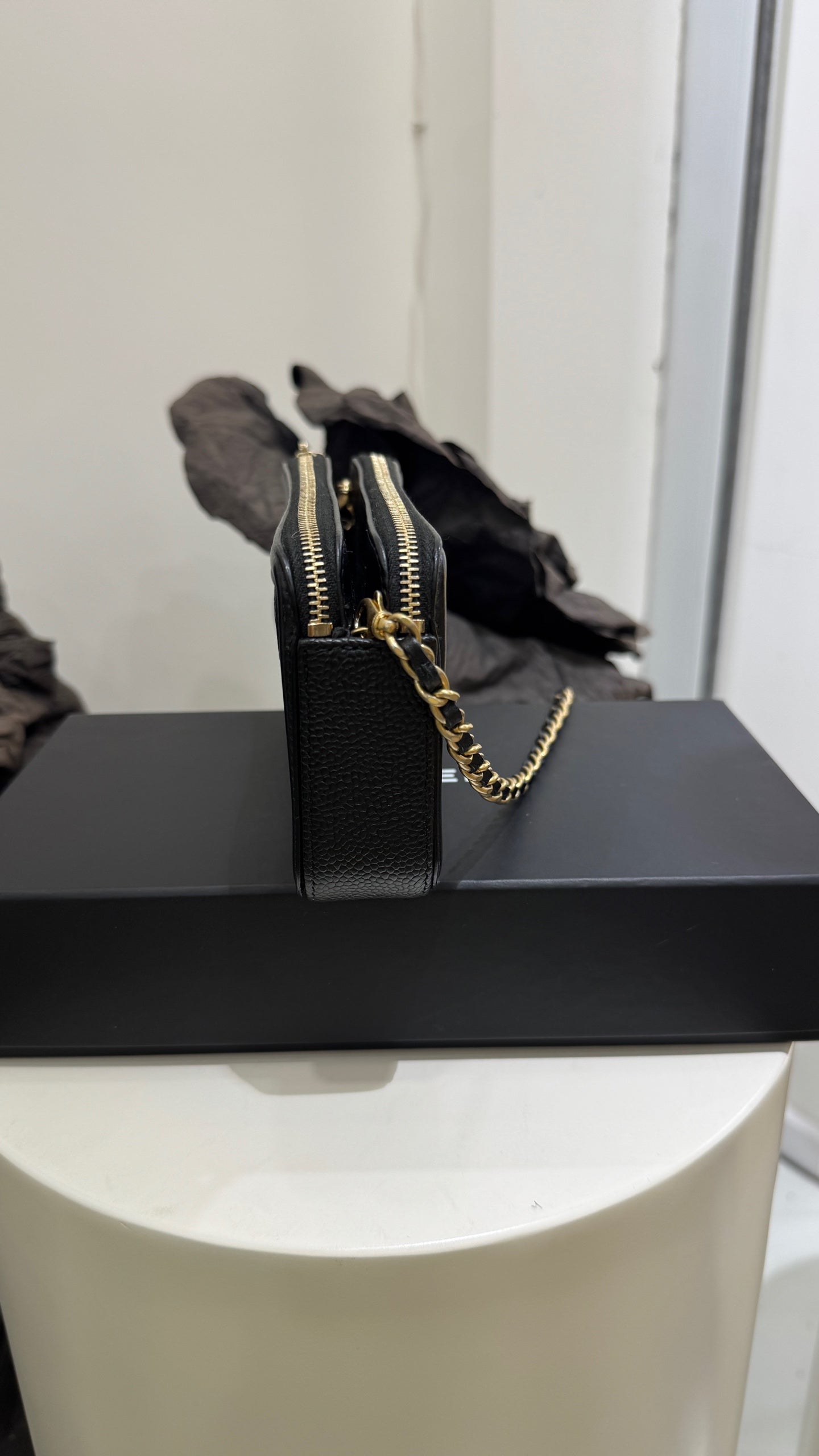 Chanel - Other - Leather - Black - (small)