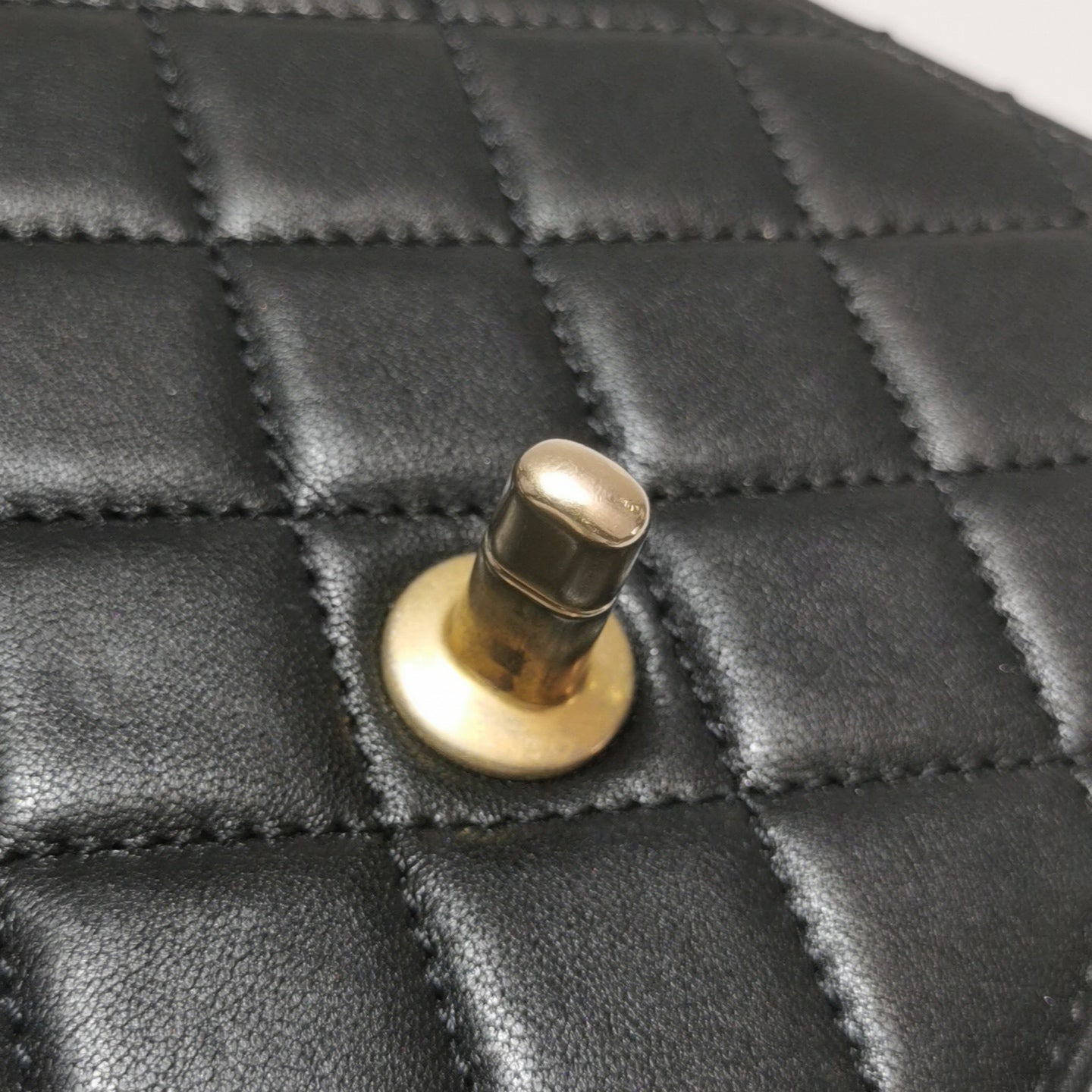 Chanel - Other - Leather - Black - (small)