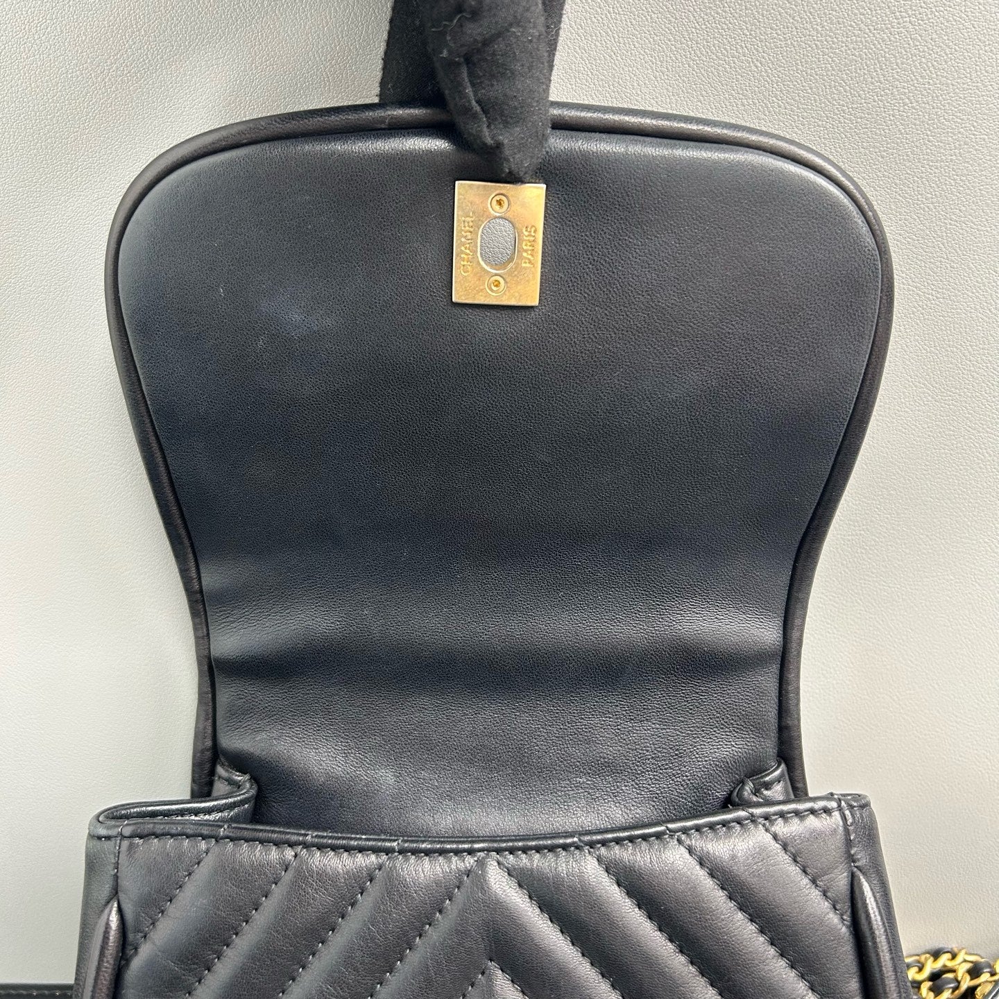 Chanel - Other - Leather - Black - (small)