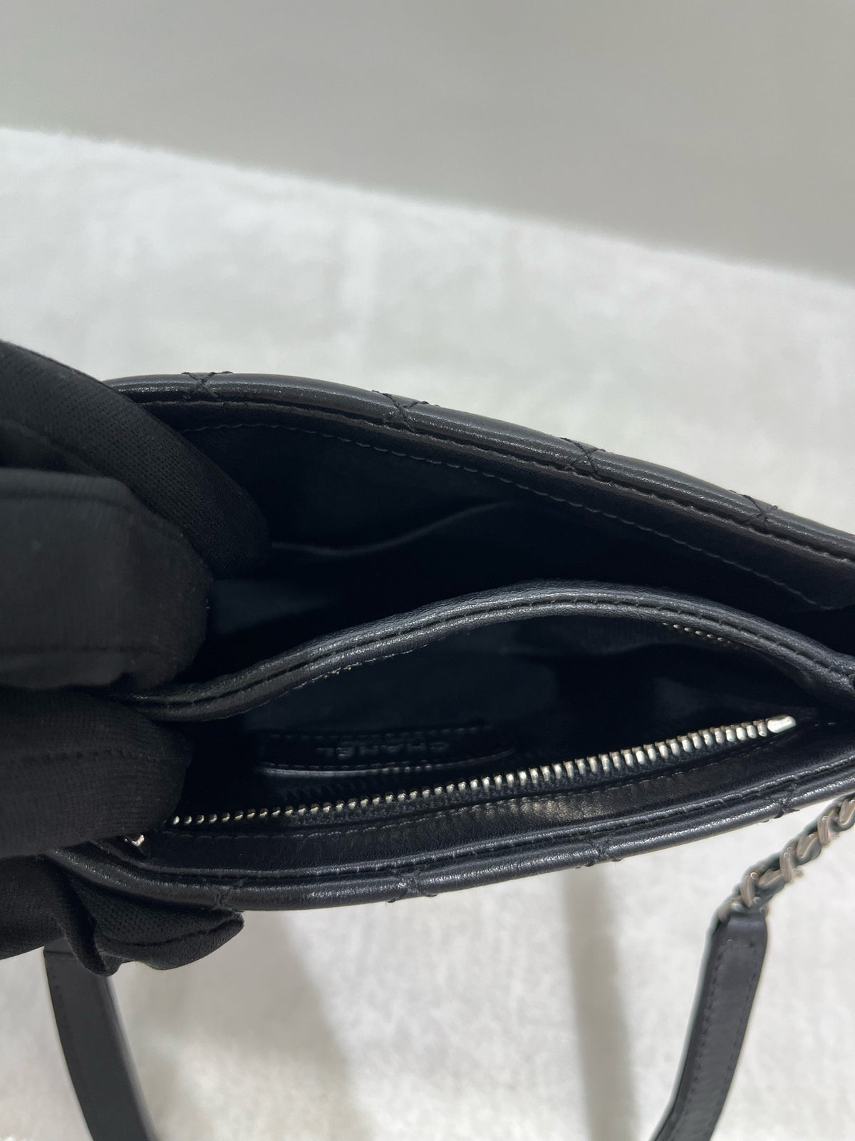 Chanel - Other - Leather - Black - (small)