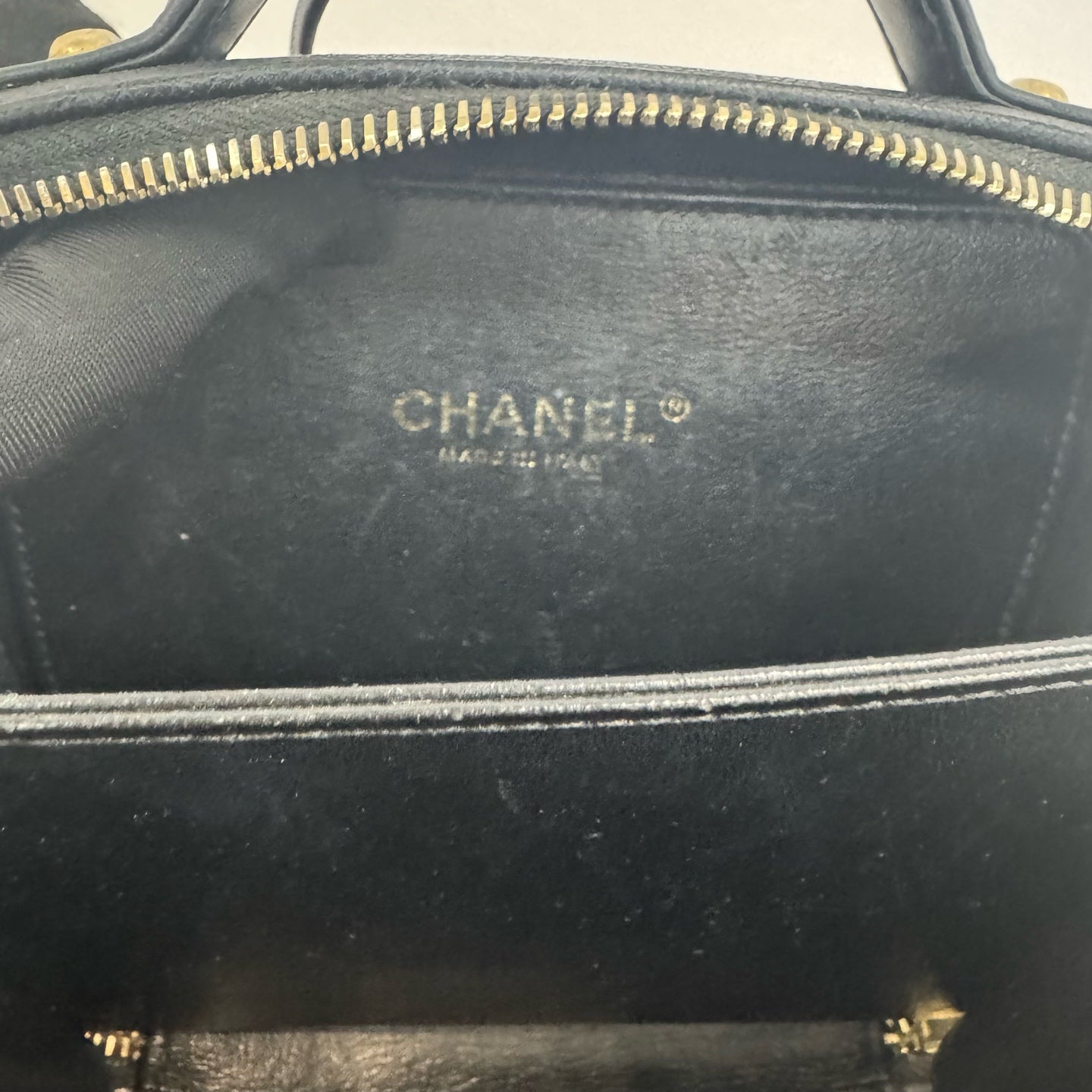 Chanel - Other - Leather - Black - (small)
