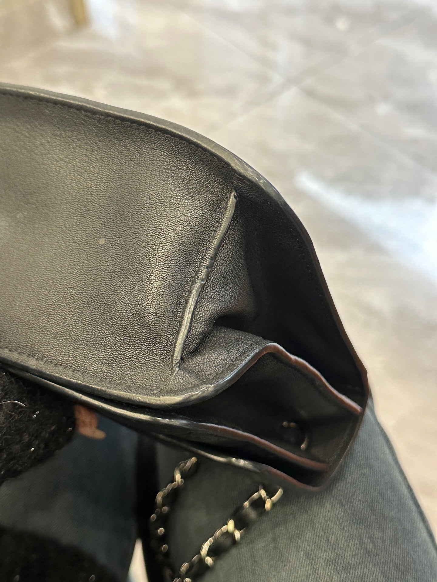 Chanel - Other - Leather - Black - (Small)