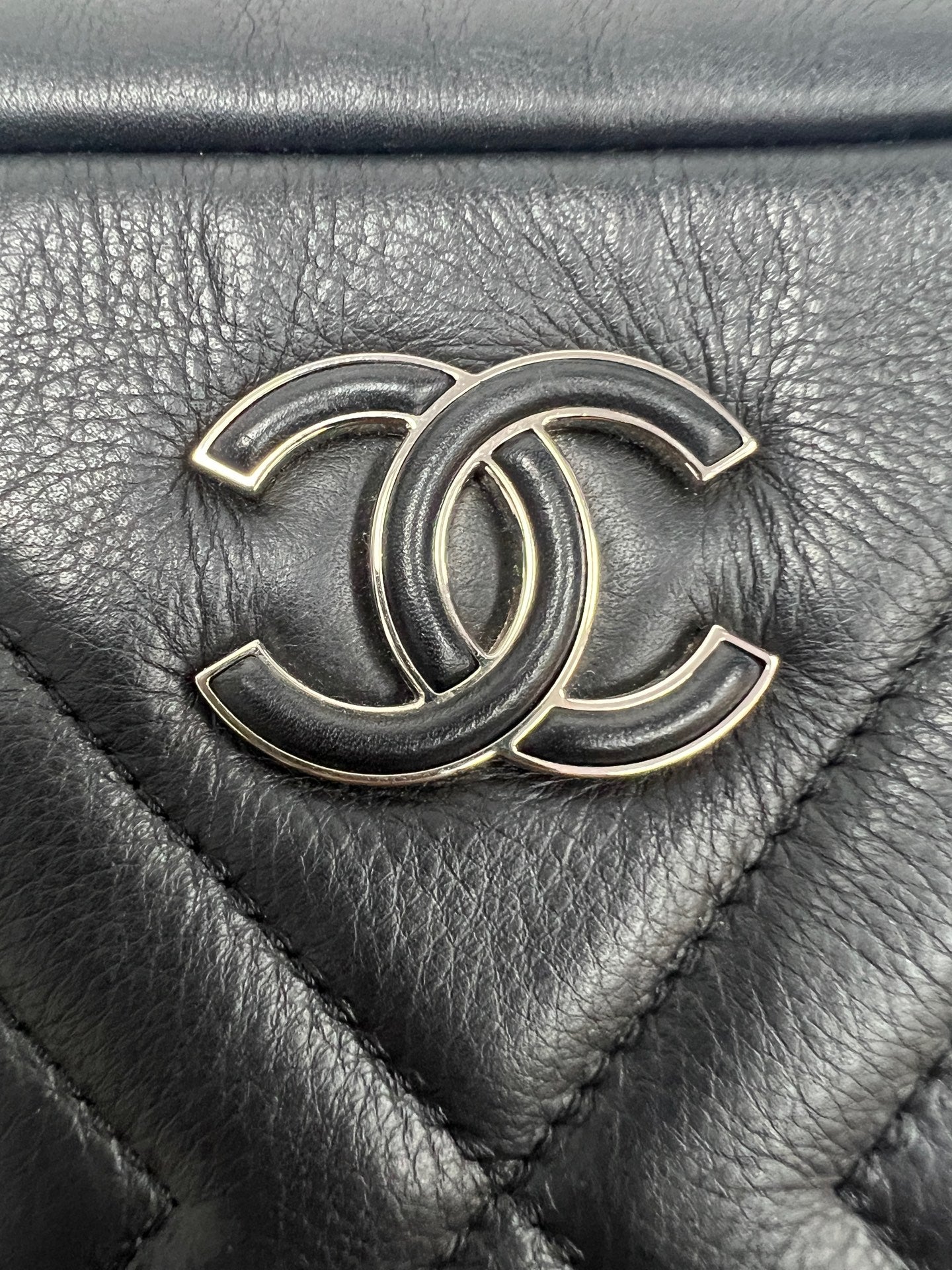 Chanel - Other - Leather - Black - (small)