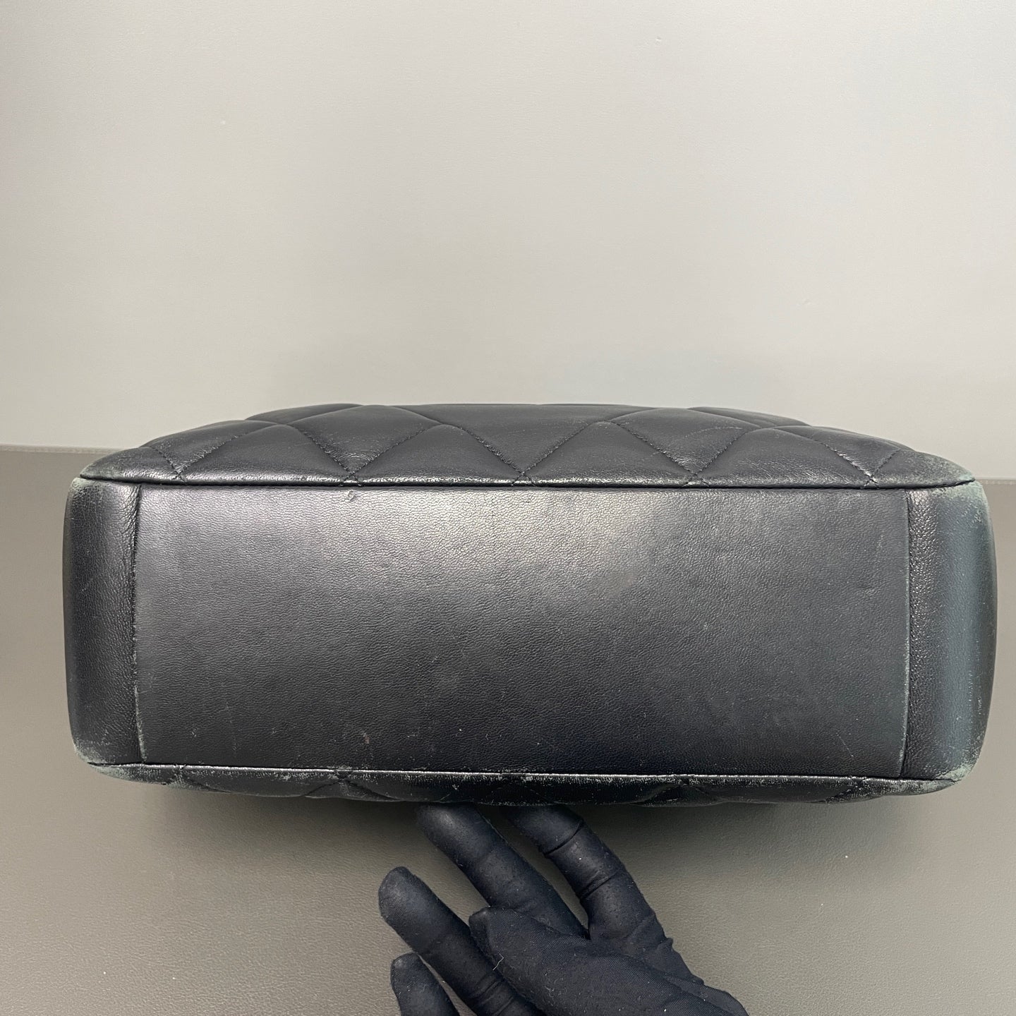 Chanel - Other - Leather - Black - (small)