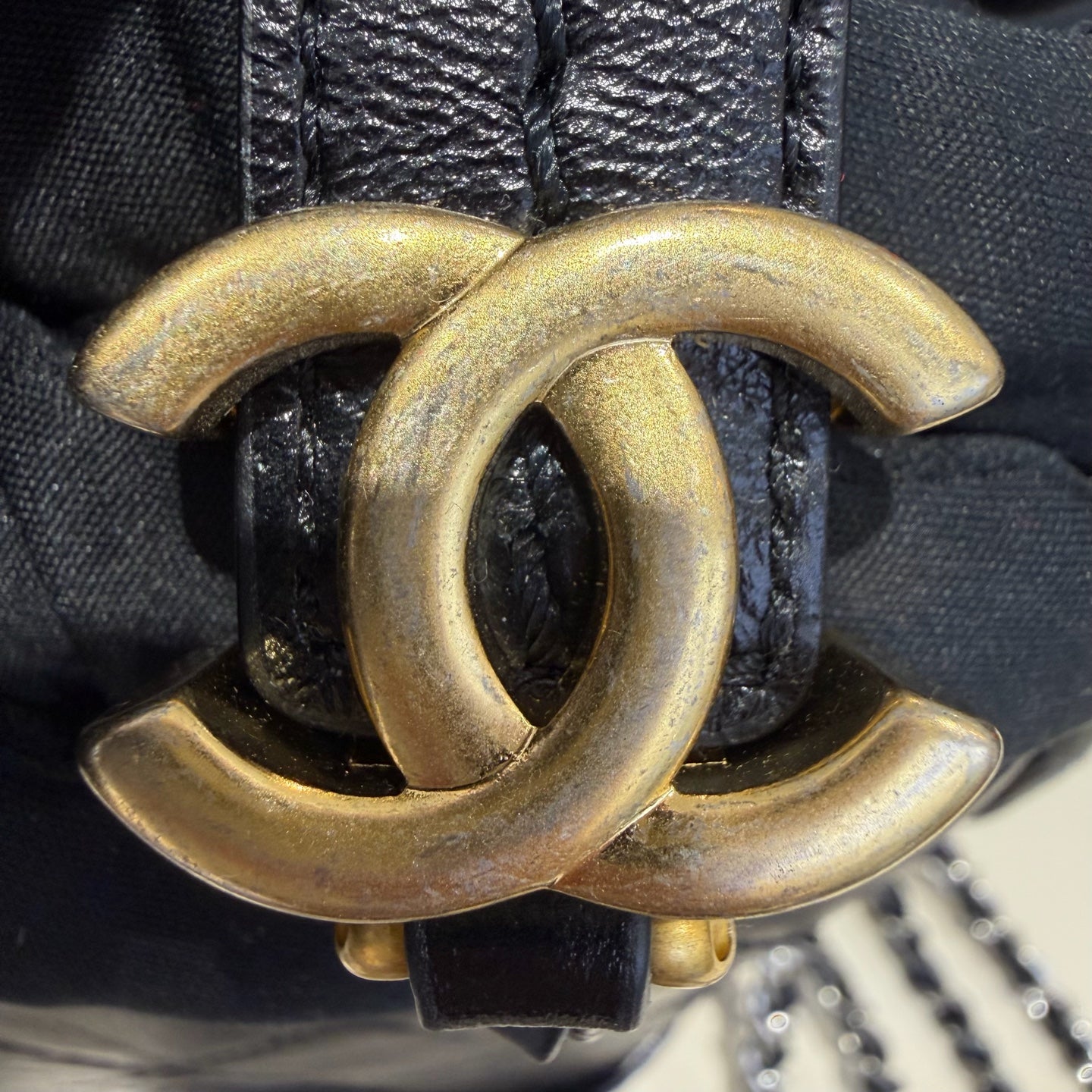 Chanel - Other - Leather - Black - (small)
