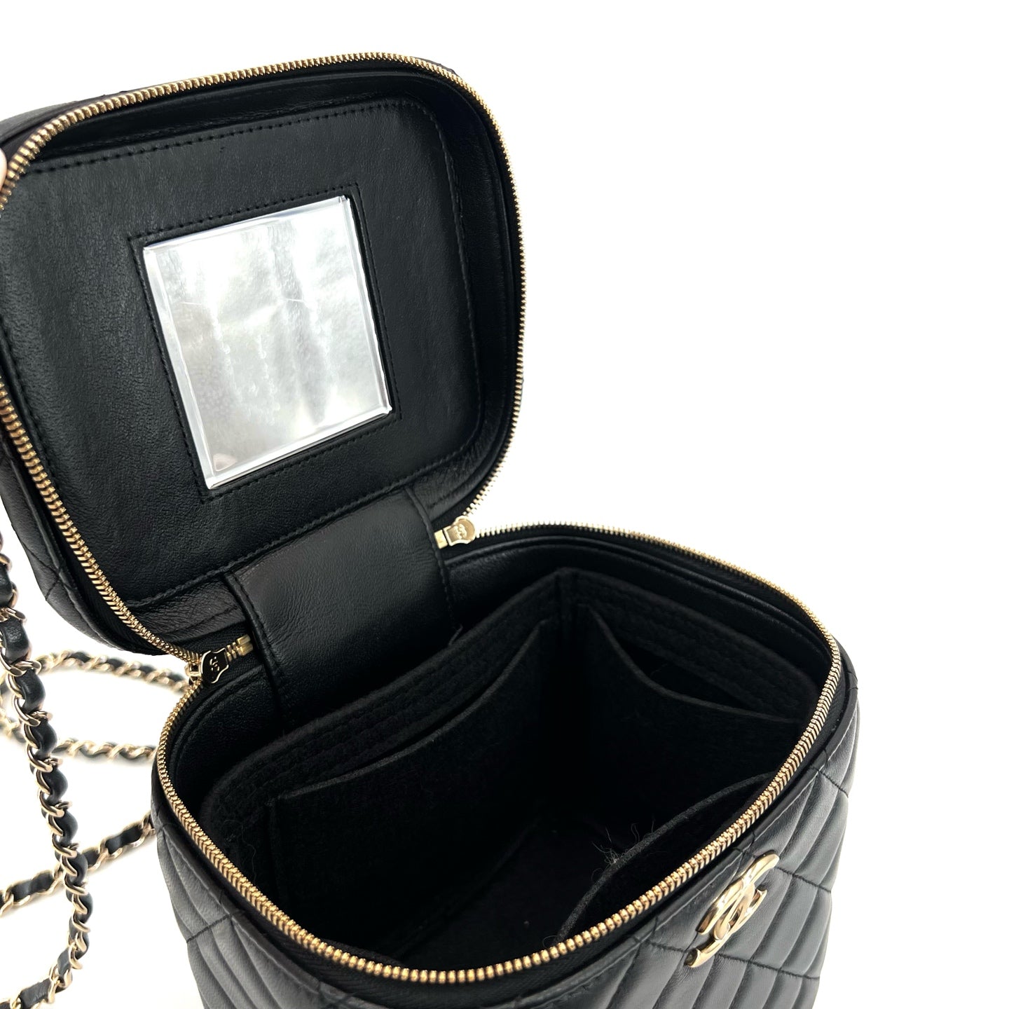 Chanel - Other - Leather - Black - (small)