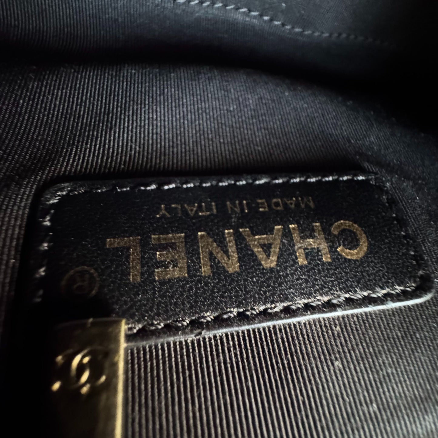 Chanel - Other - Leather - Black - (Small)