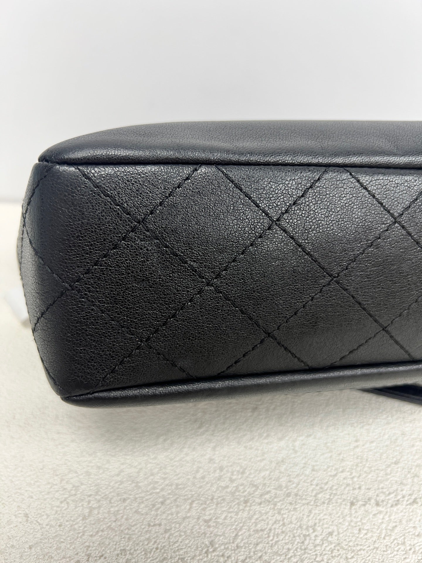 Chanel - Other - Leather - Black - (small)