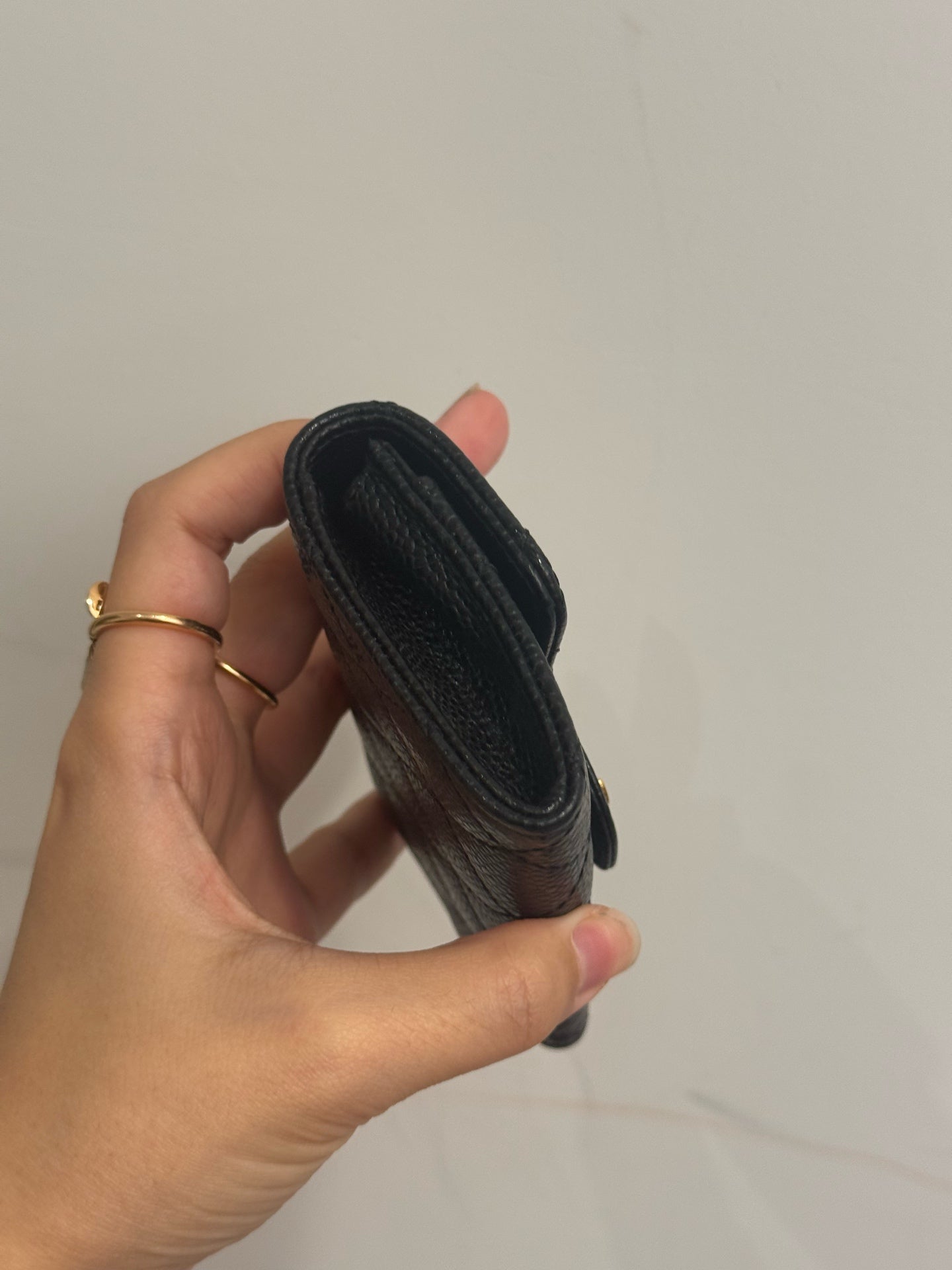 Chanel - Other - Leather - Black - (Small)