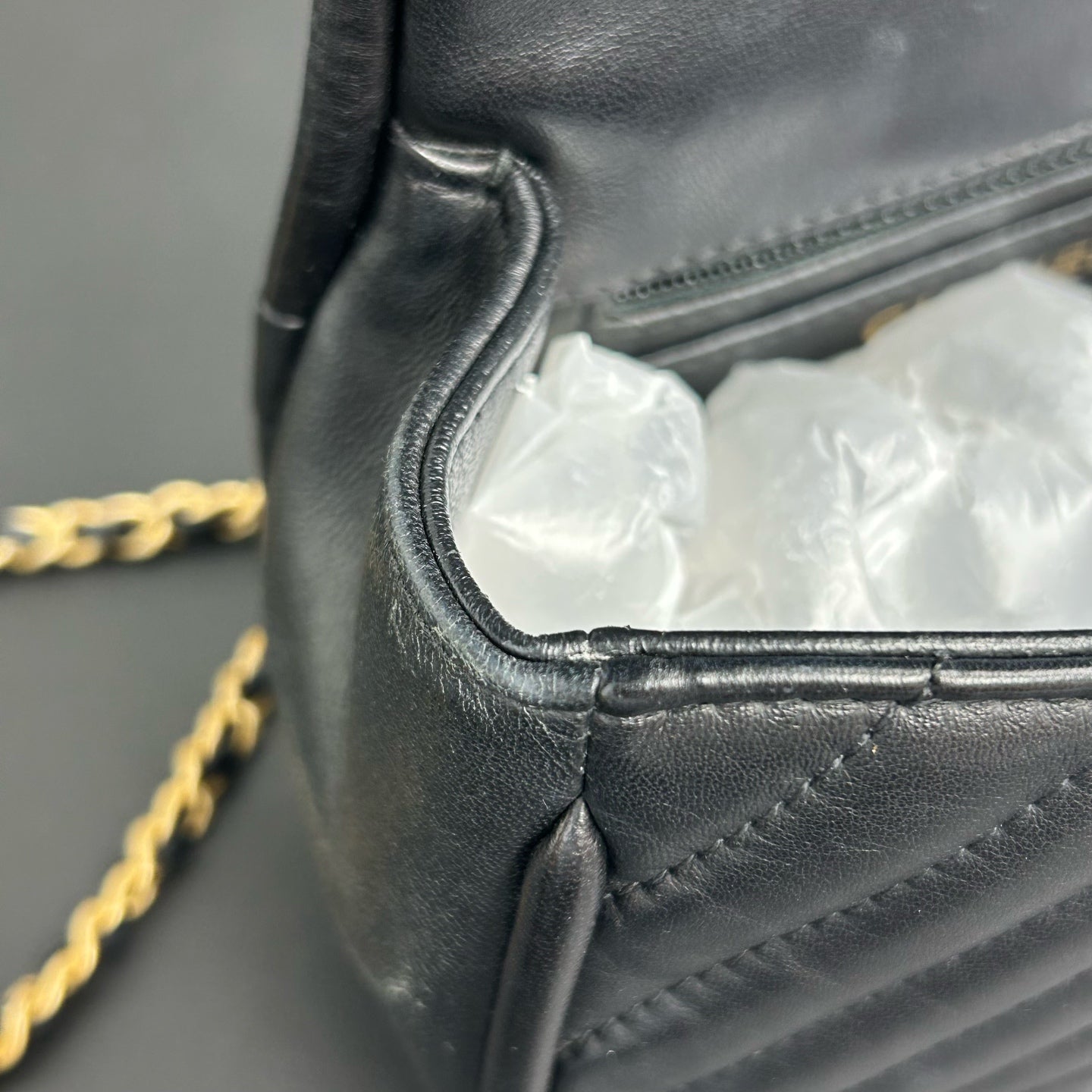Chanel - Other - Leather - Black - (small)