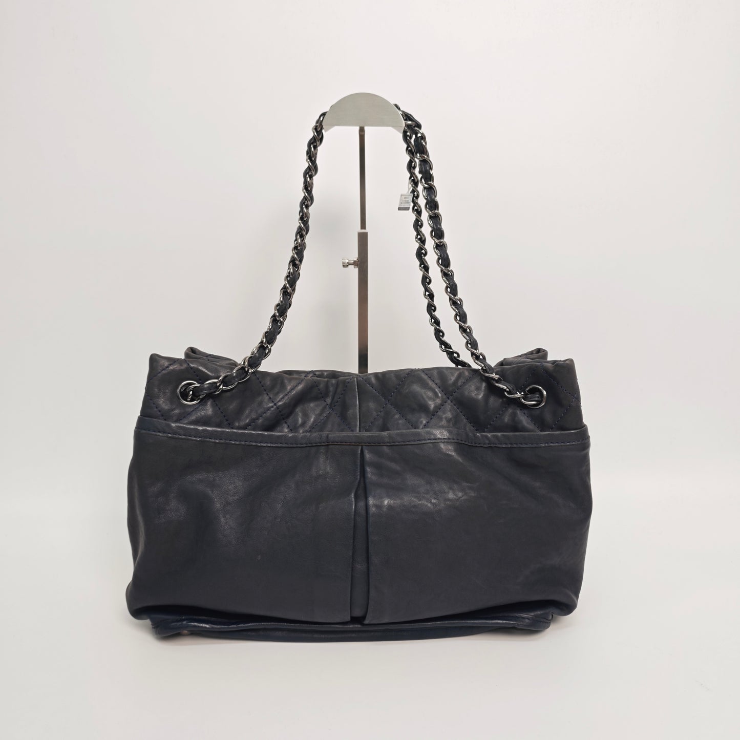 Chanel - Other - Leather - Blue - (medium)