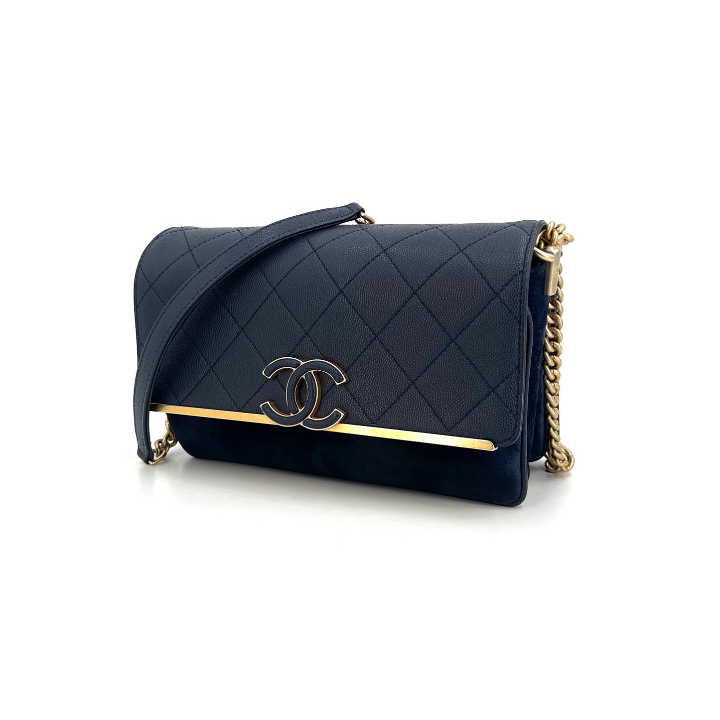 Chanel - Other - Leather - Blue - (medium)