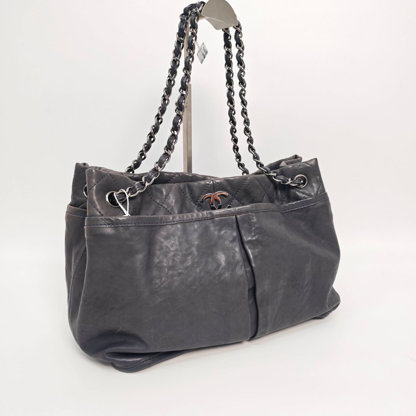 Chanel - Other - Leather - Blue - (medium)
