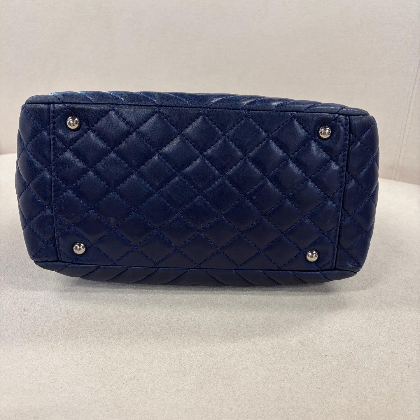 Chanel - Other - Leather - Blue - (medium)