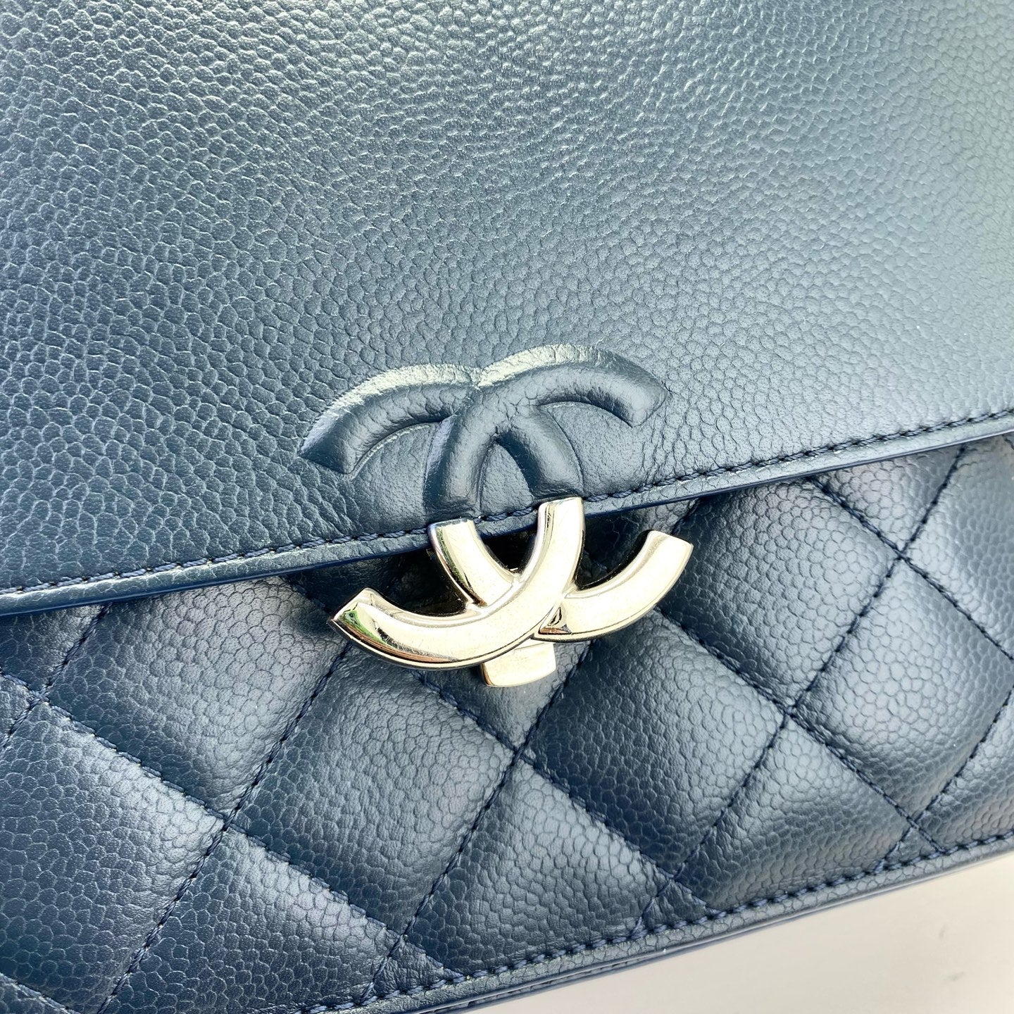 Chanel - Other - Leather - Blue - (medium)