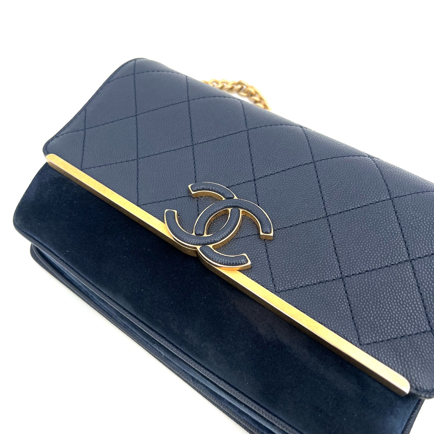 Chanel - Other - Leather - Blue - (medium)