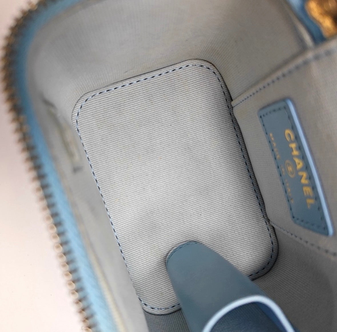 Chanel - Other - Leather - Blue - (mini)