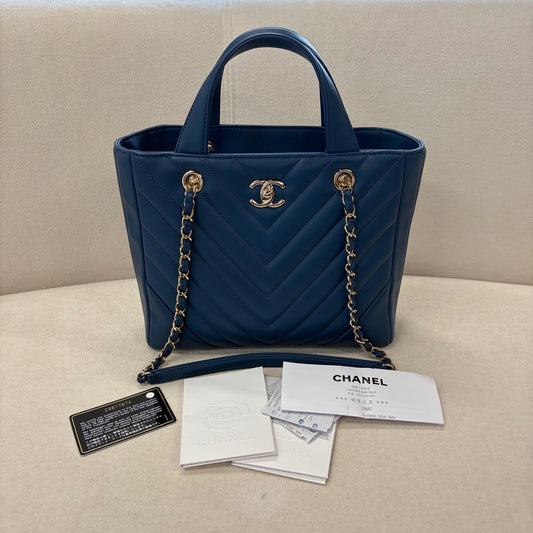 Chanel - Other - Leather - Blue - (small)