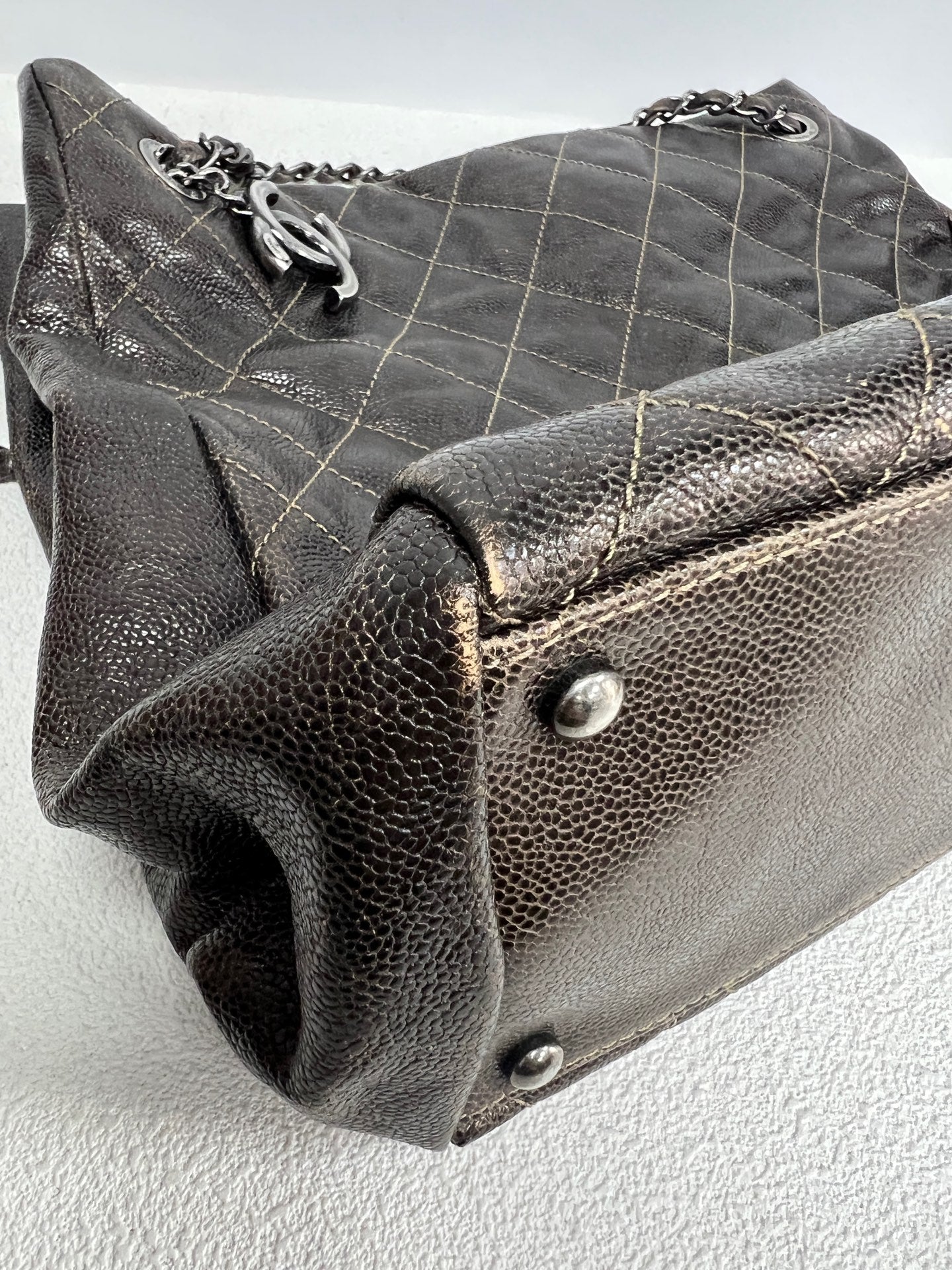 Chanel - Other - Leather - Brown - (medium)