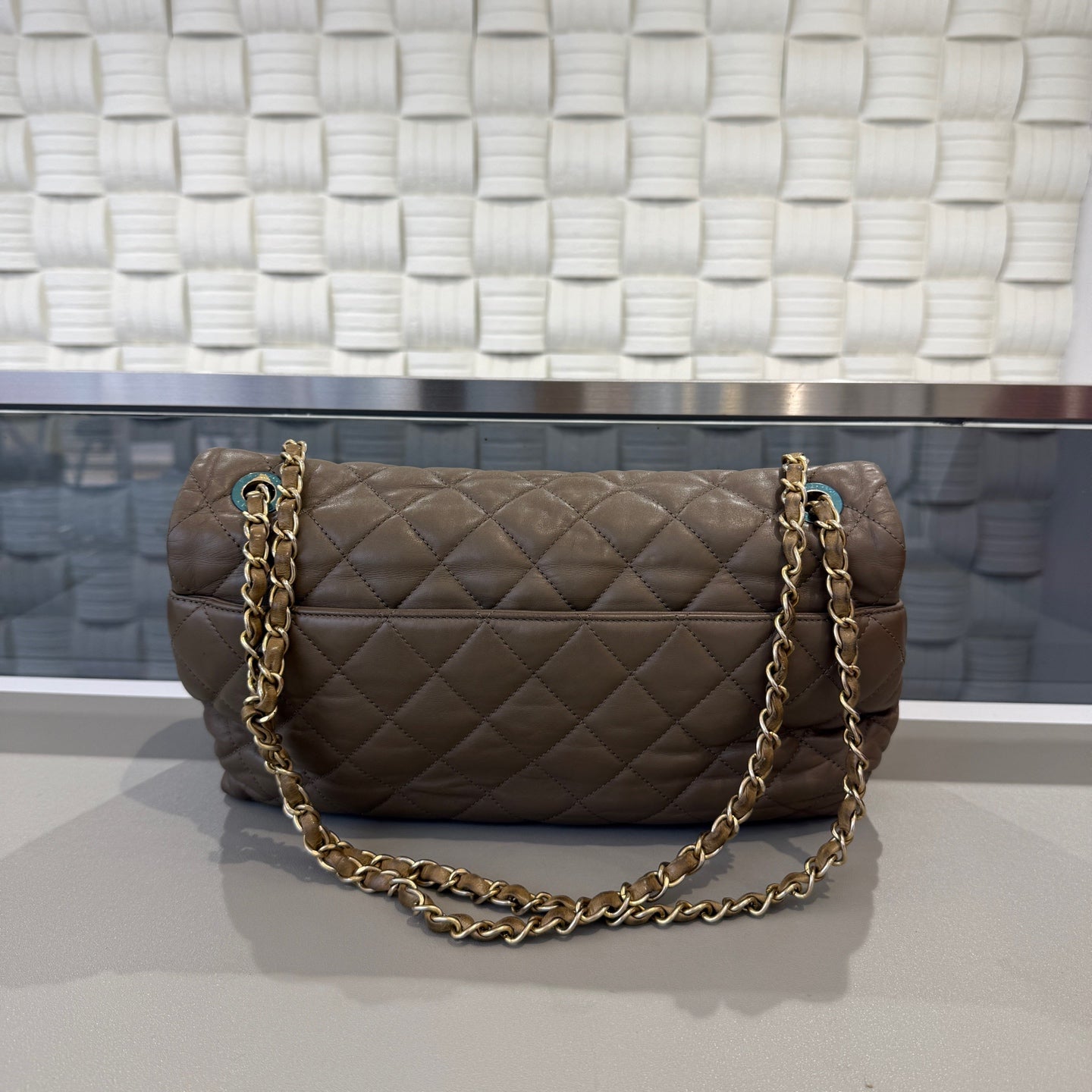 Chanel - Other - Leather - Brown - (Medium)