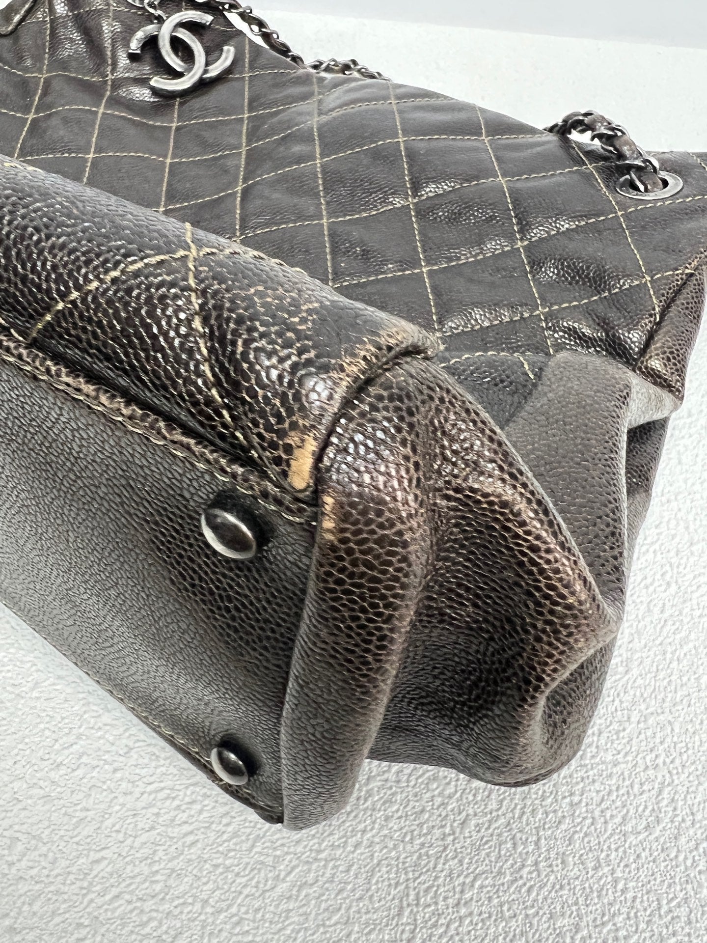 Chanel - Other - Leather - Brown - (medium)