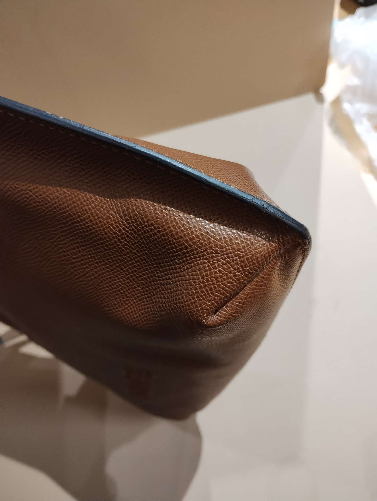 Chanel - Other - Leather - Brown - (medium)