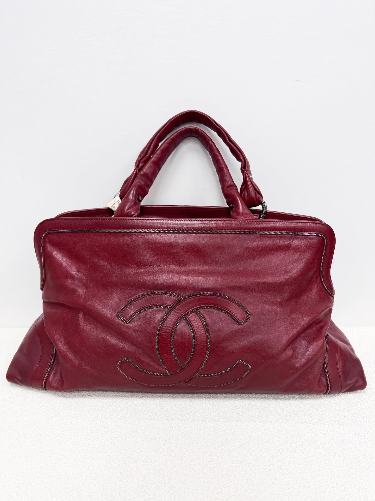 Chanel - Other - Leather - Burgundy - (large)