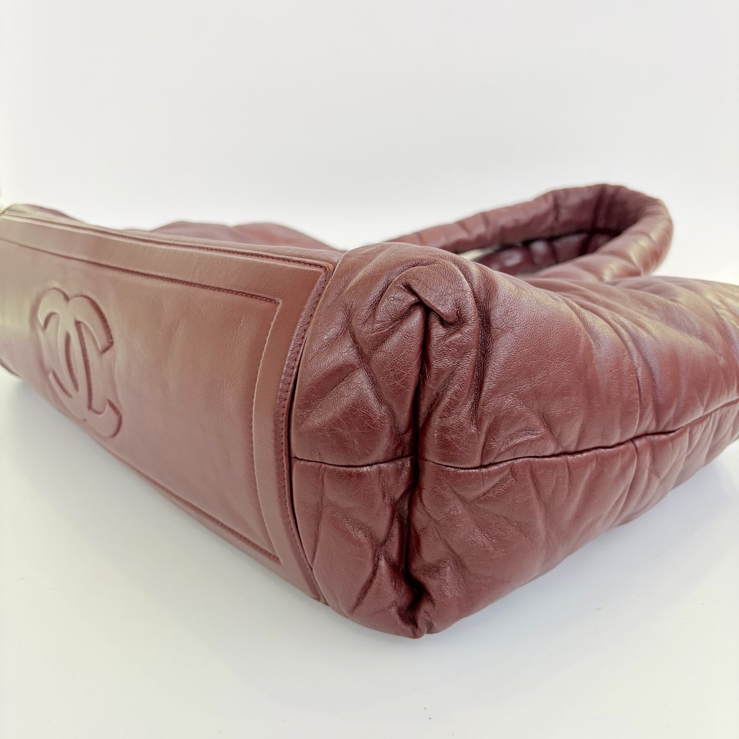 Chanel - Other - Leather - Burgundy - (large)