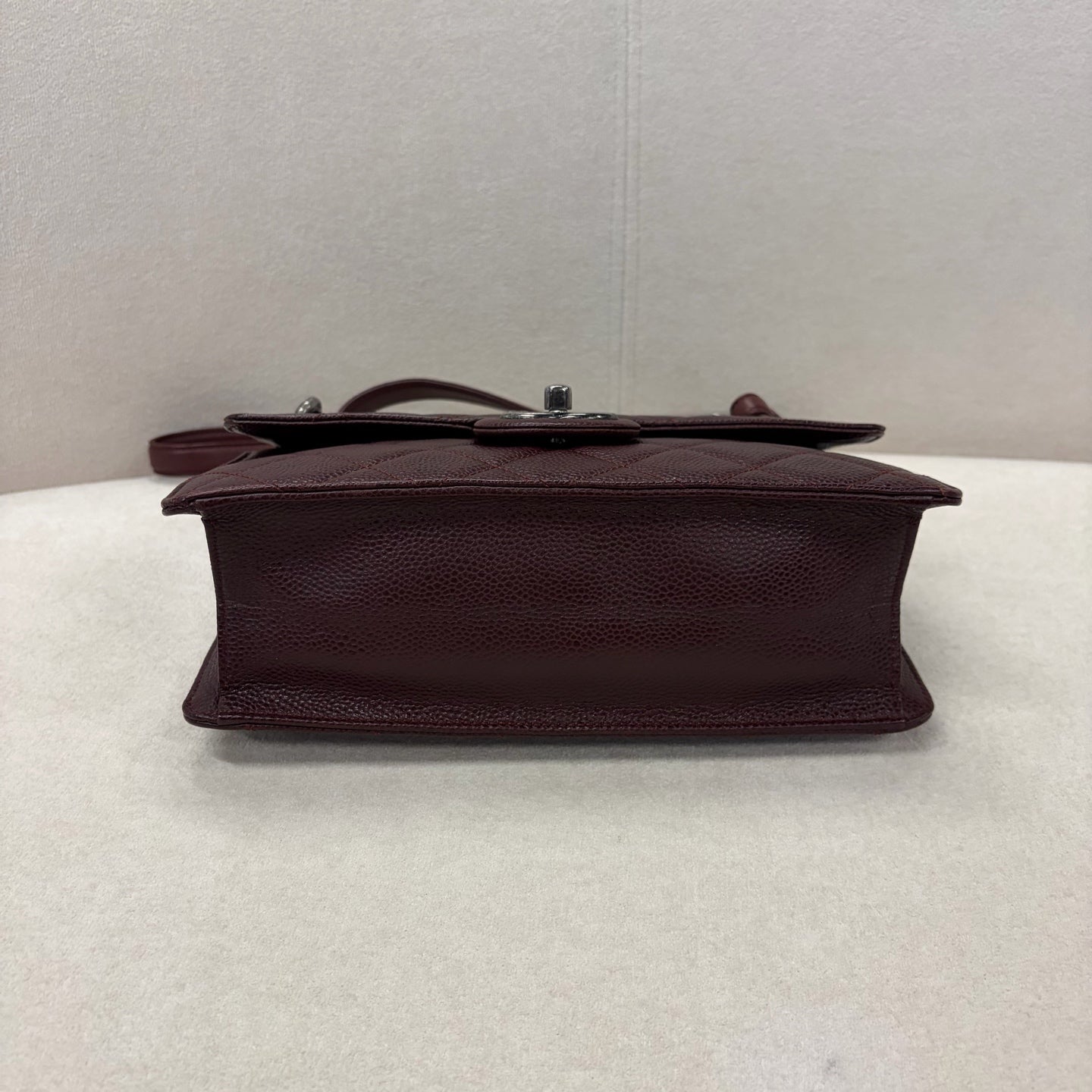 Chanel - Other - Leather - Burgundy - (medium)