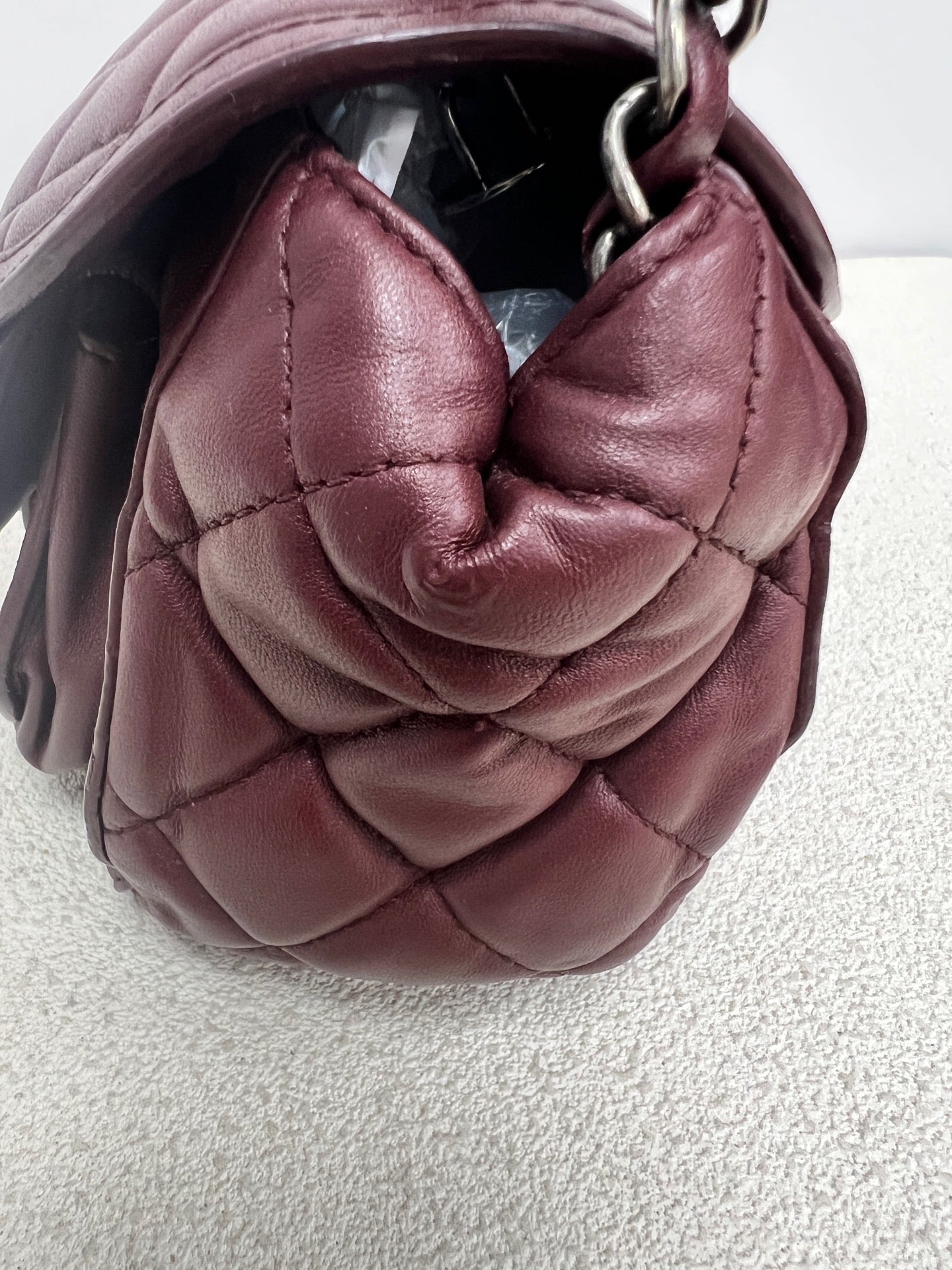 Chanel - Other - Leather - Burgundy - (medium)