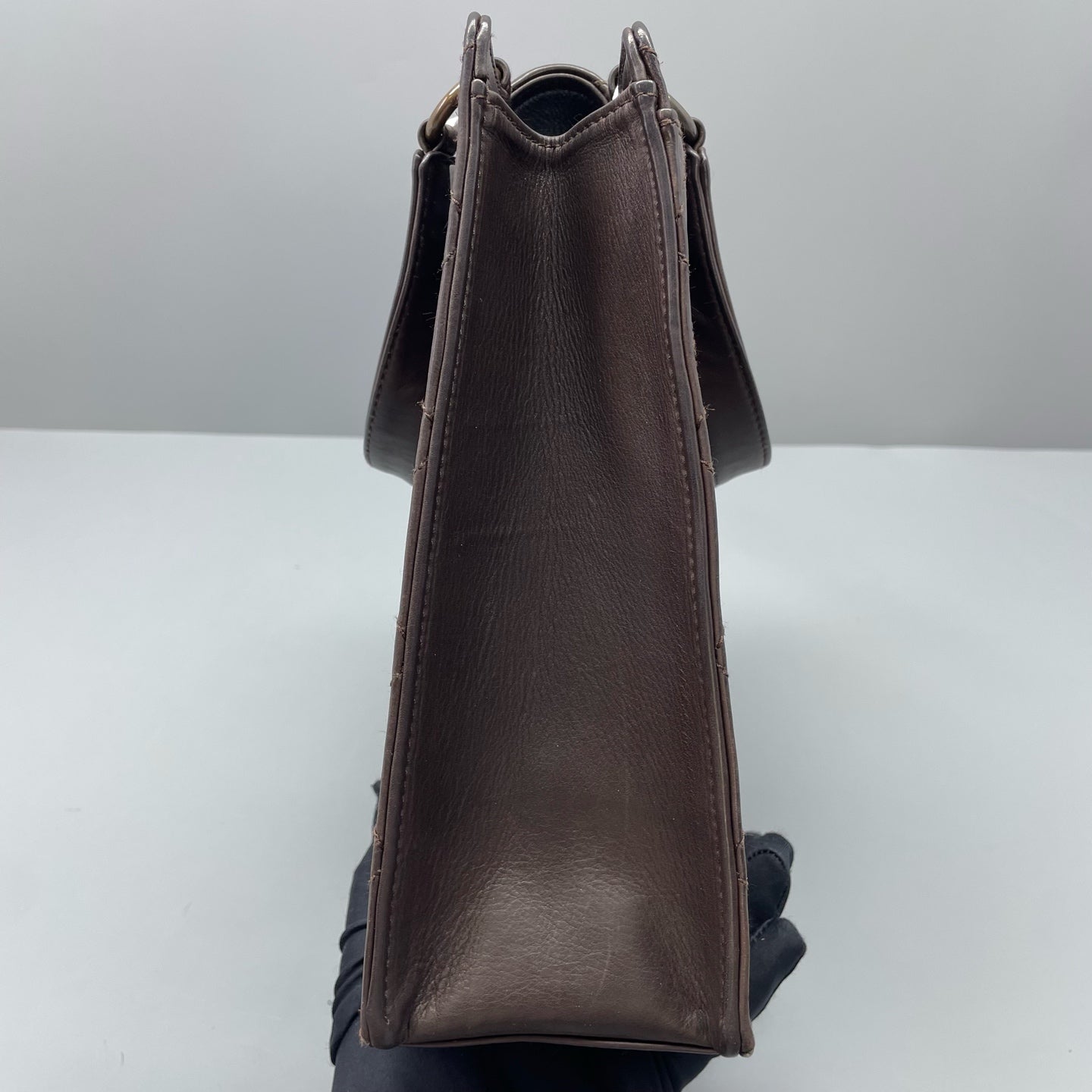 Chanel - Other - Leather - Dark Brown - (Medium)