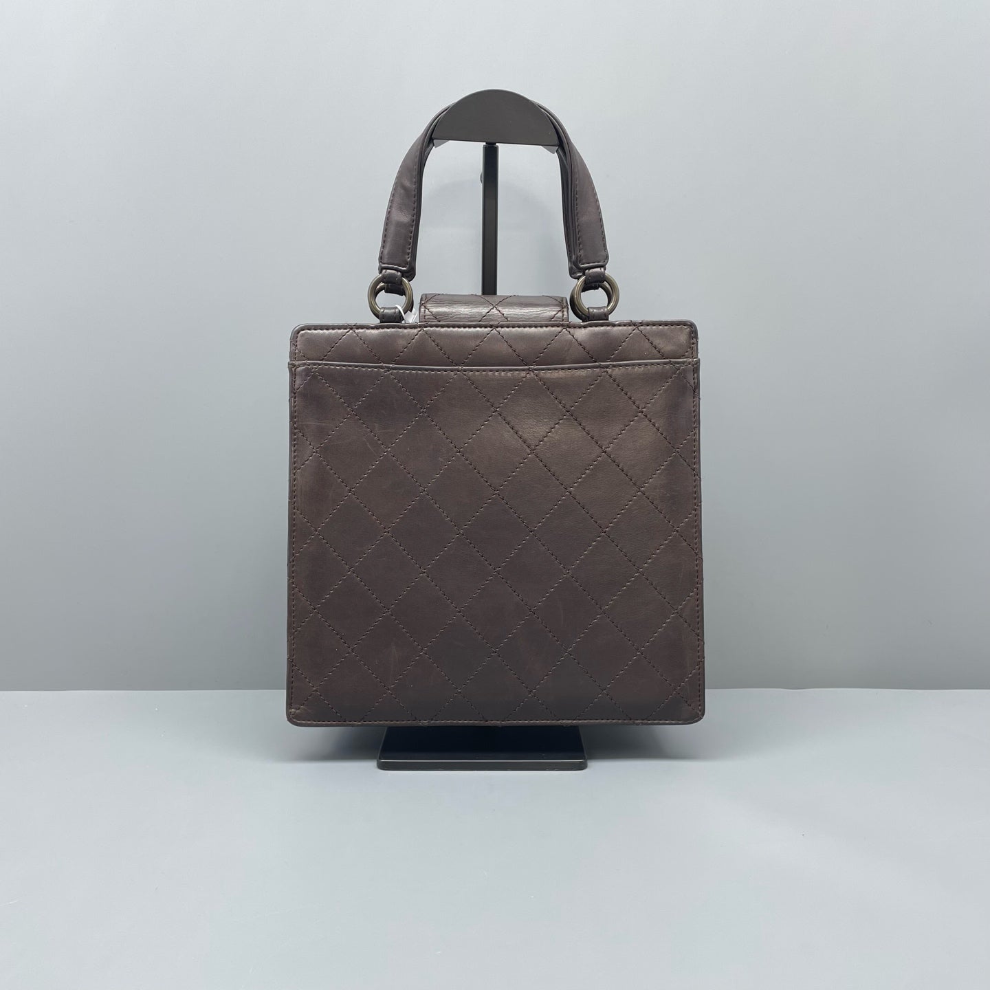 Chanel - Other - Leather - Dark Brown - (Medium)